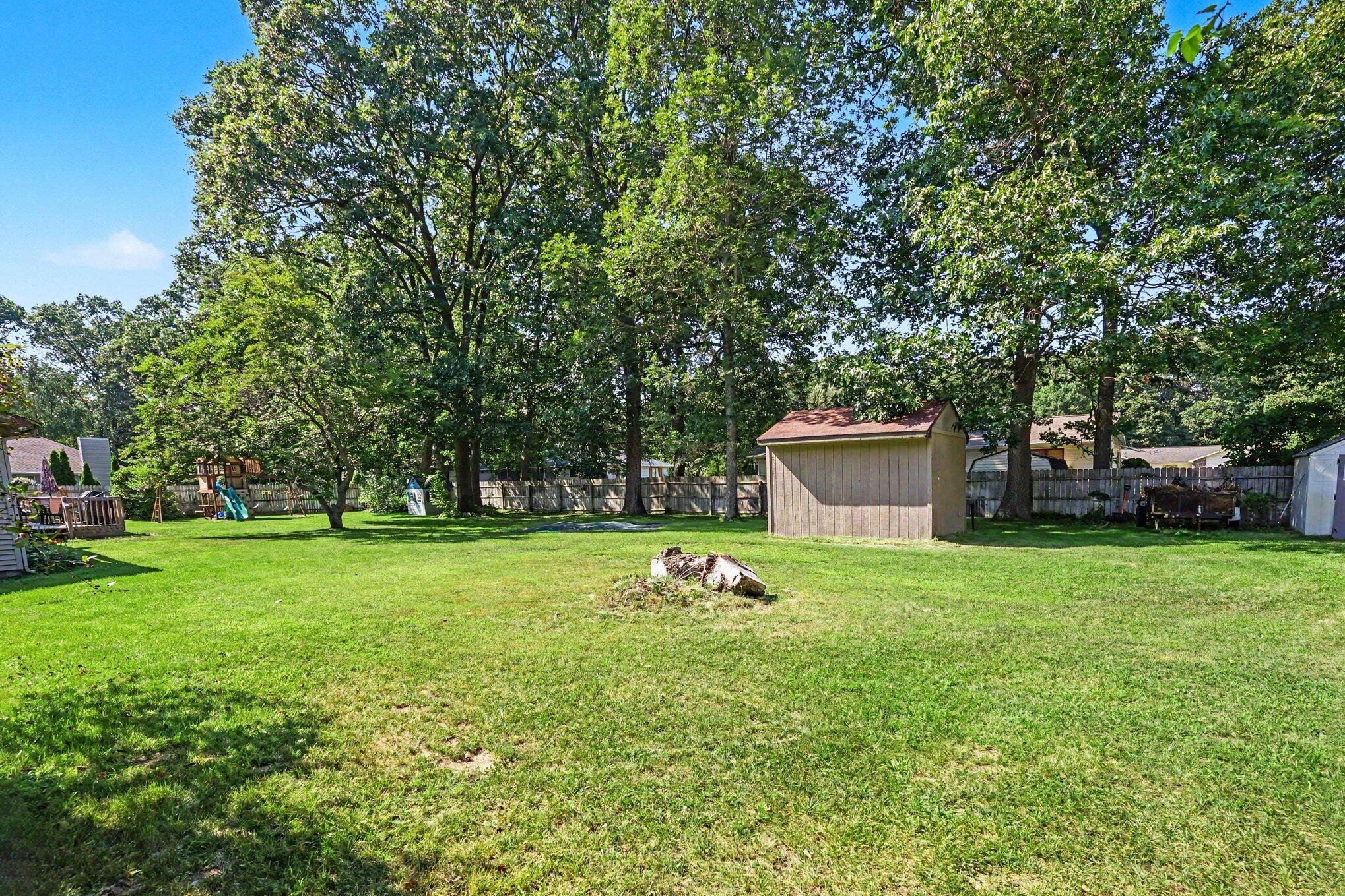 1452 Adams Avenue Muskegon MI 49442