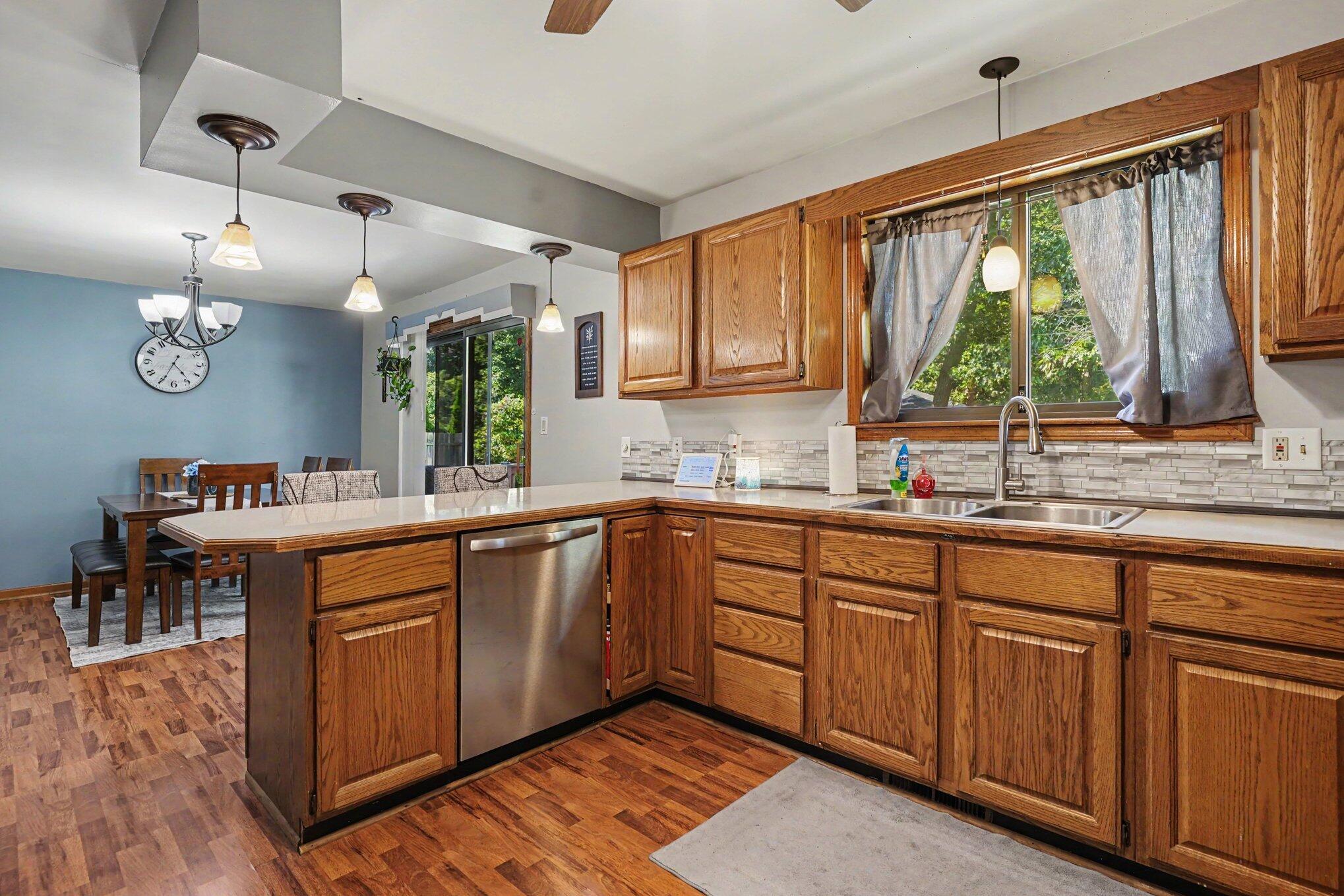 1452 Adams Avenue Muskegon MI 49442