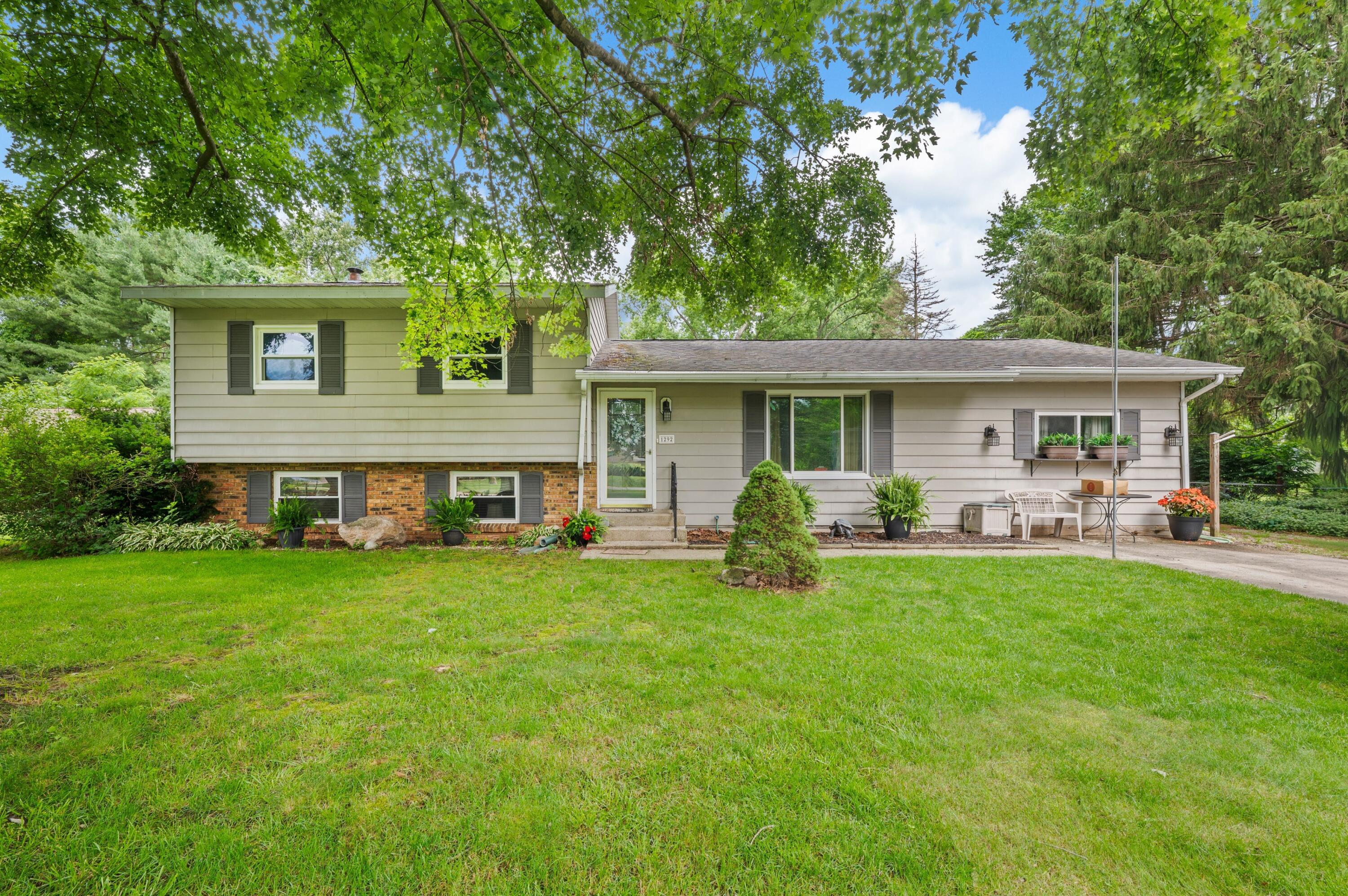 1292 Eddie Drive Niles MI 49120
