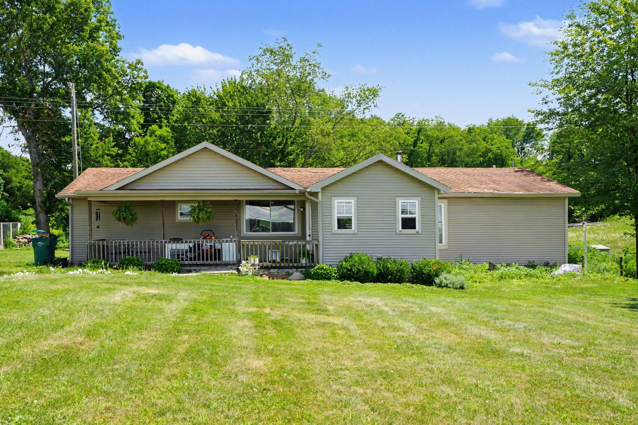 59131 White Temple Road Vandalia MI 49095
