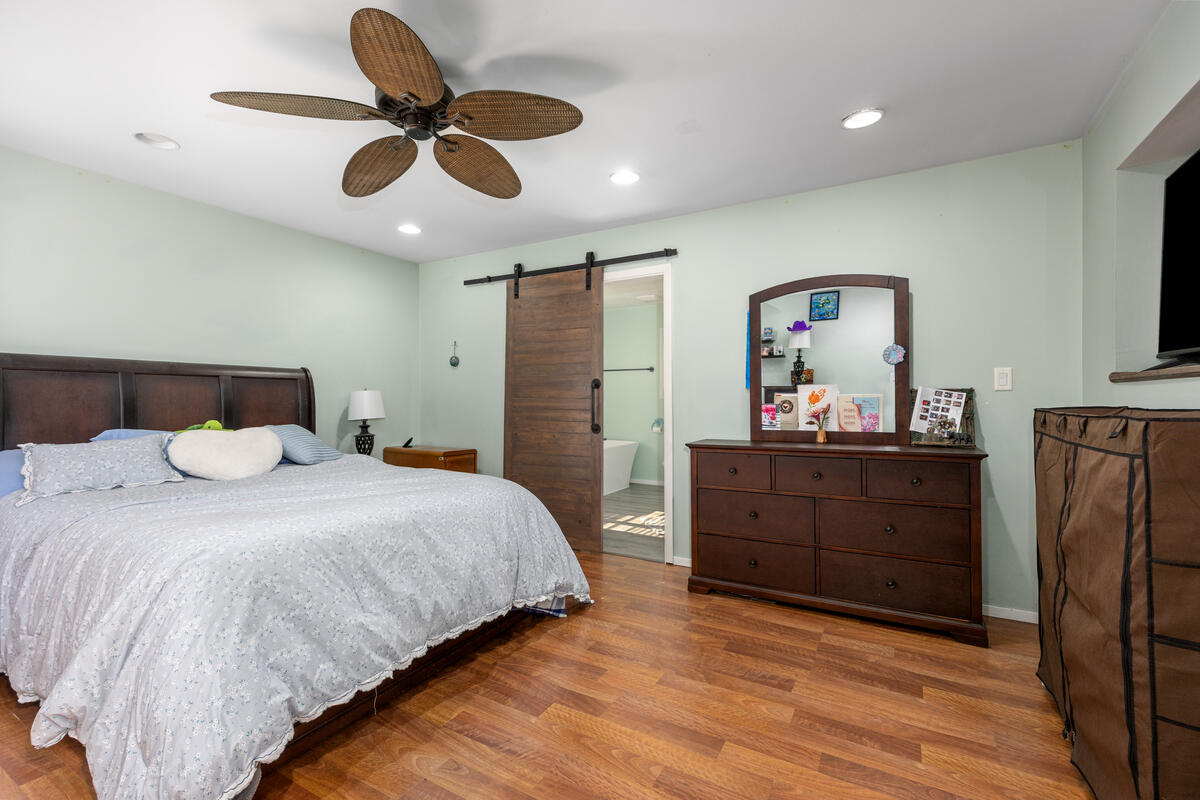 271 Glendale Avenue Holland MI 49423