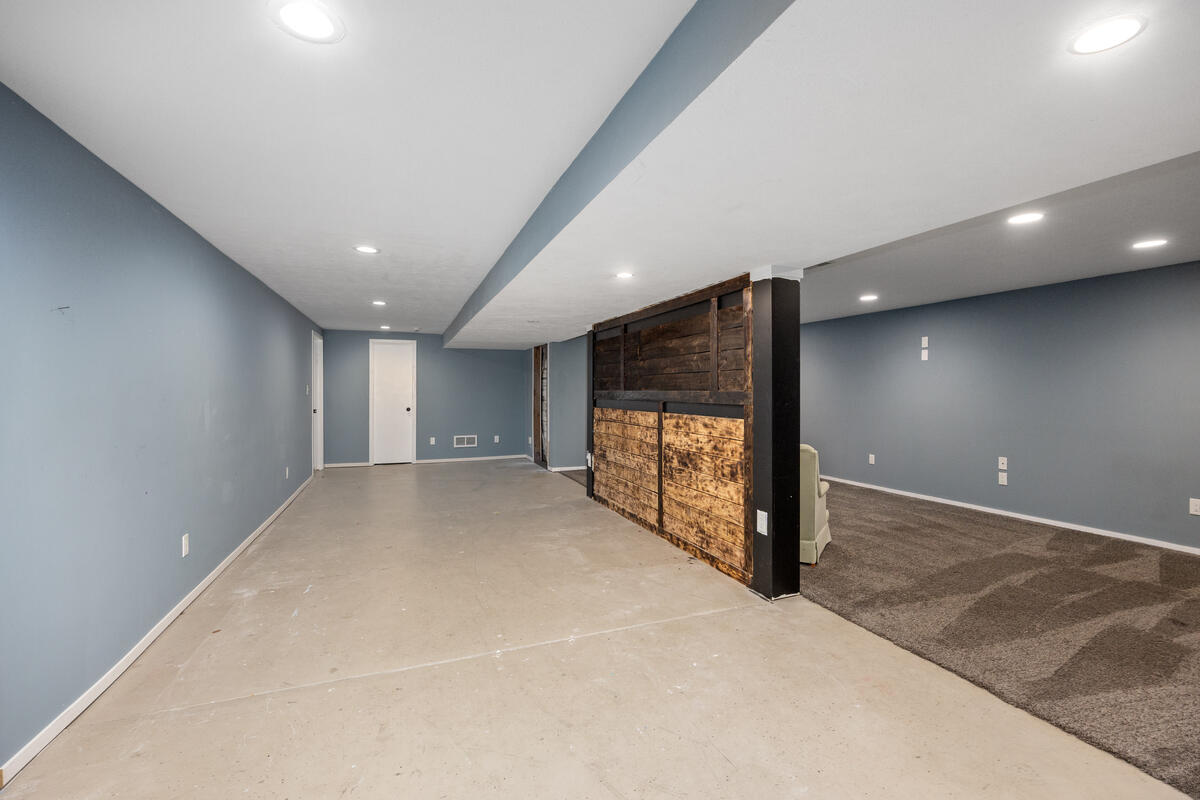 271 Glendale Avenue Holland MI 49423