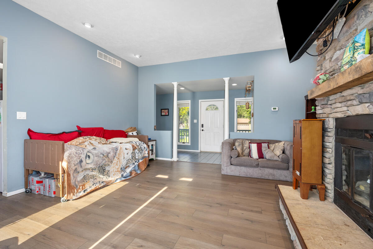 271 Glendale Avenue Holland MI 49423