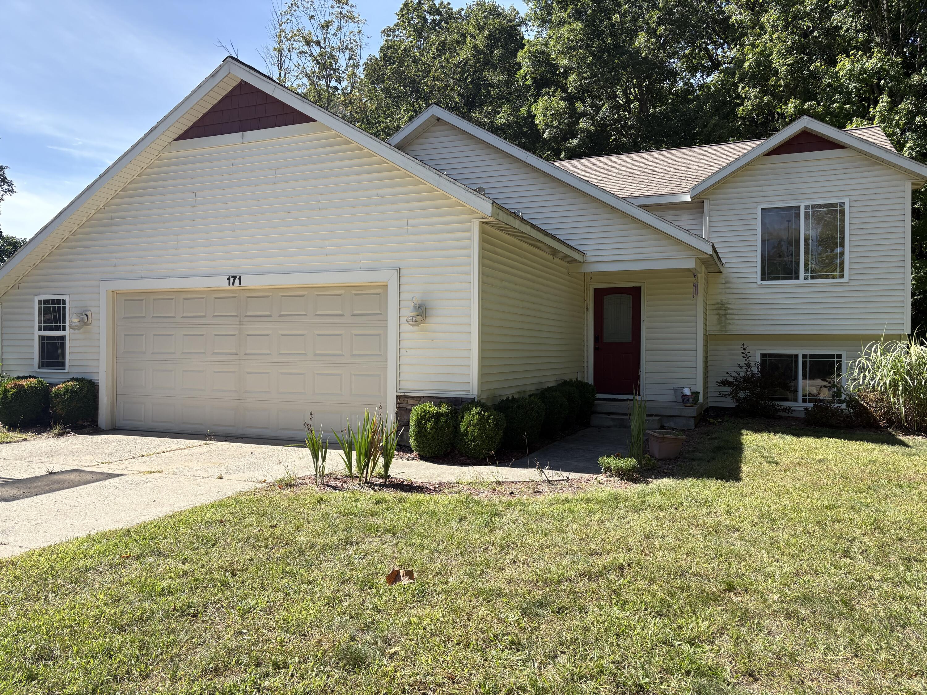 171 N Eastern Avenue Allegan MI 49010
