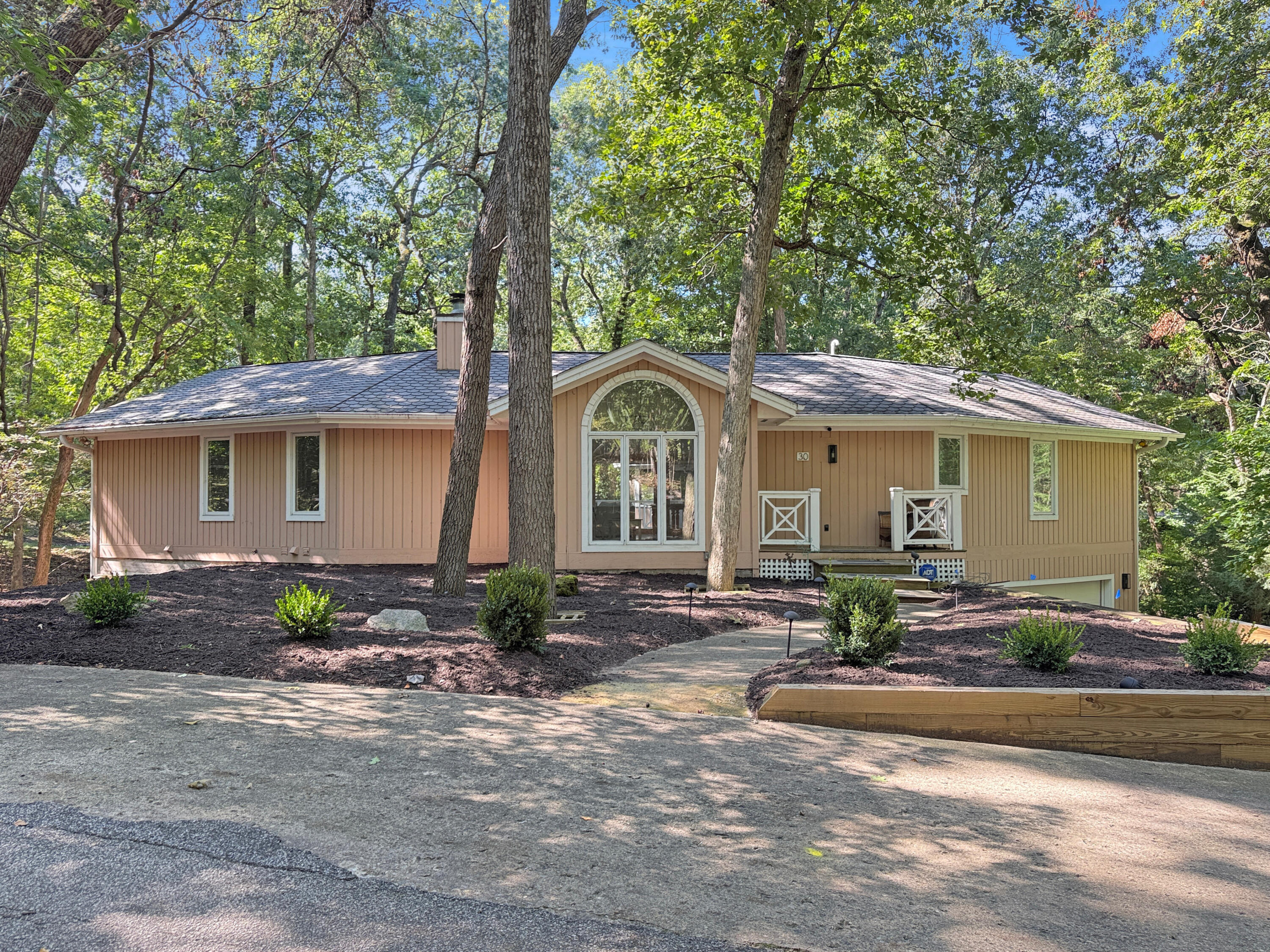 30 Briarwood Trail New Buffalo MI 49117