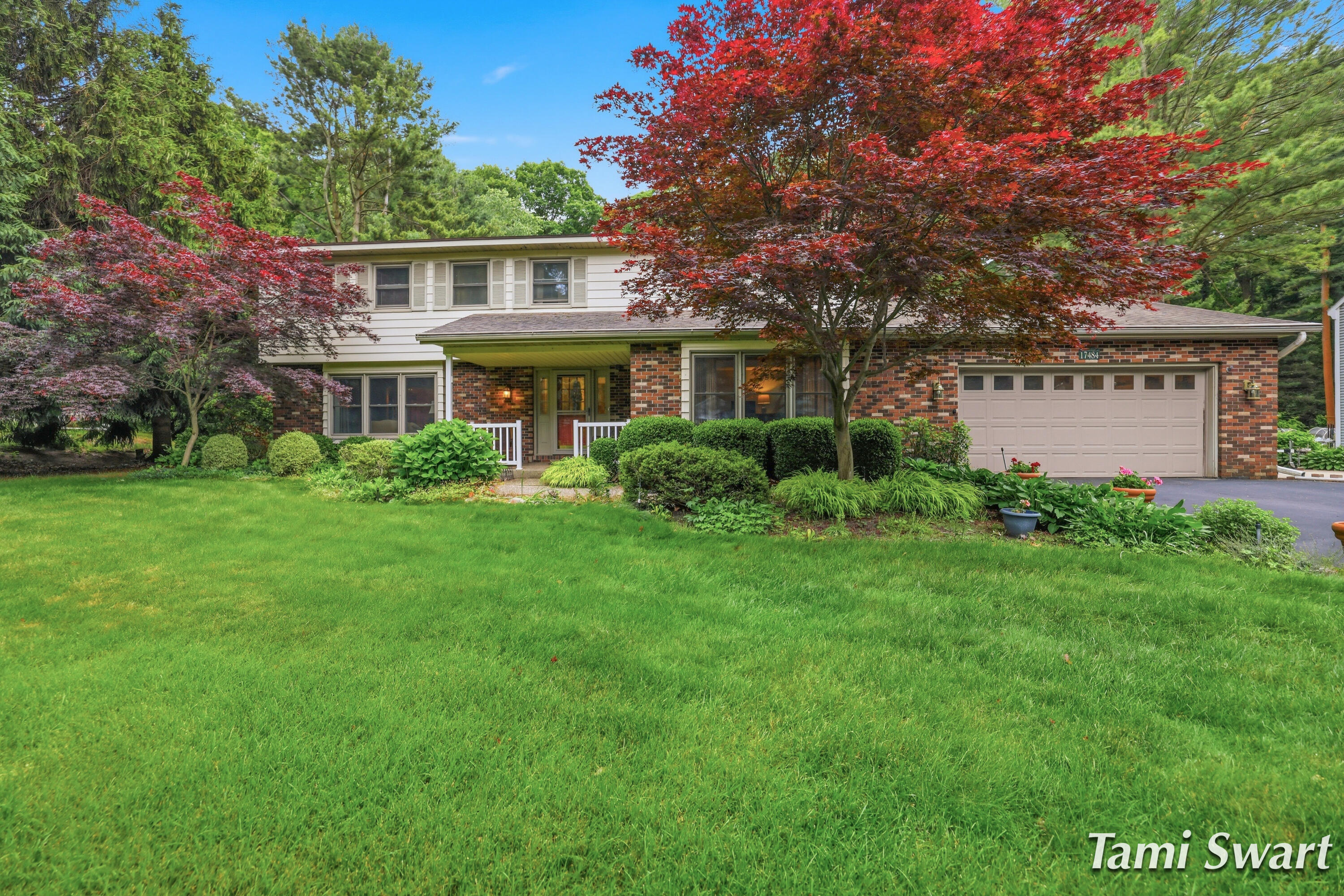 Grand Haven MI, 17484 Beech Hill Drive