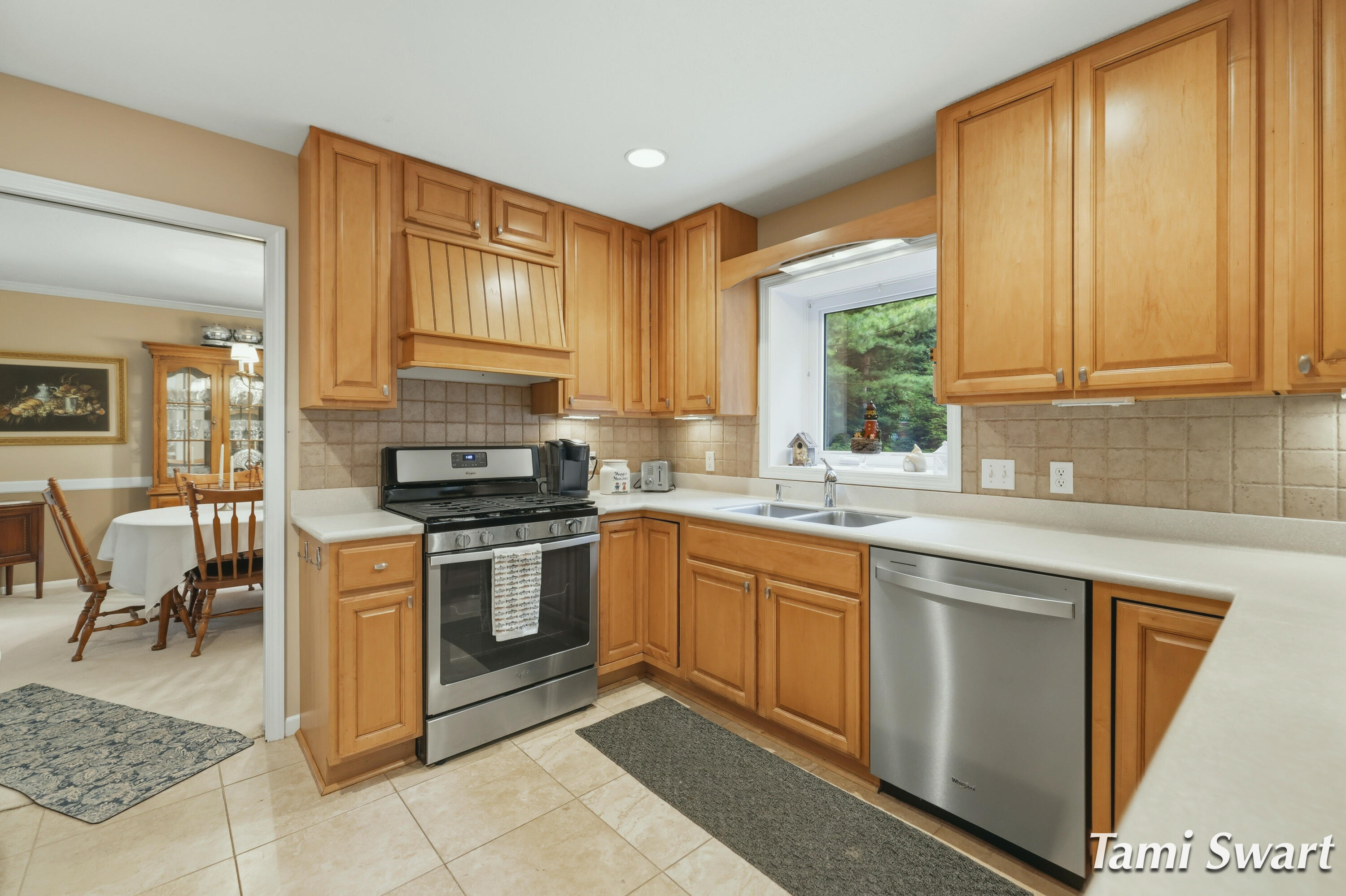 17484 Beech Hill Drive Grand Haven MI 49417