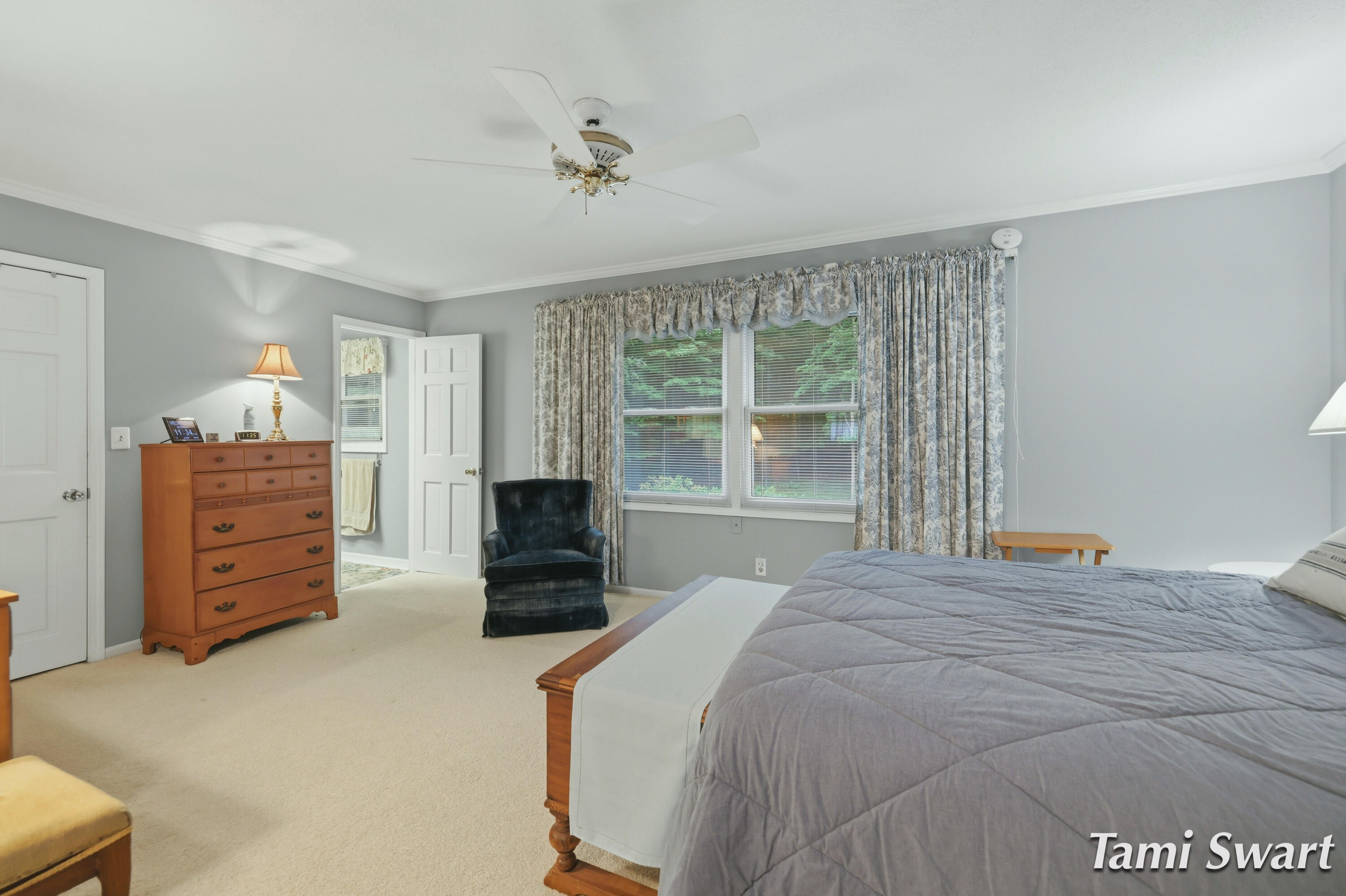 17484 Beech Hill Drive Grand Haven MI 49417