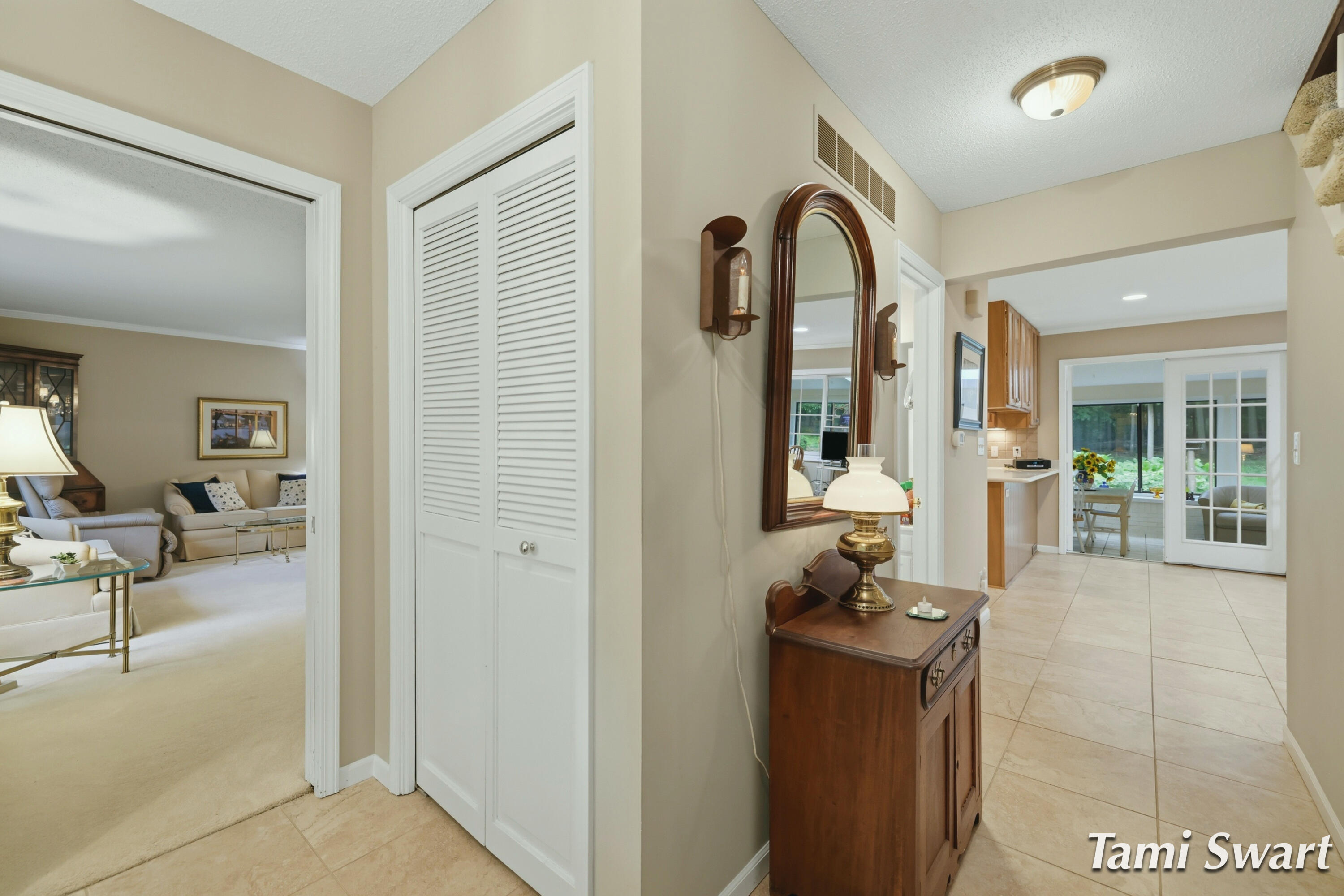 17484 Beech Hill Drive Grand Haven MI 49417
