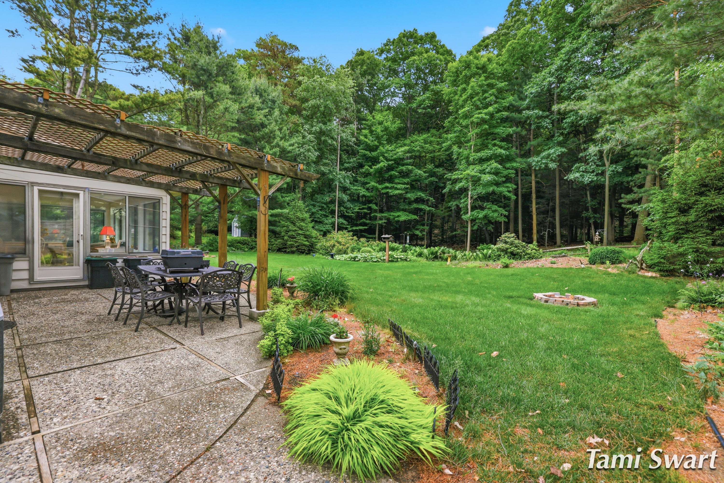 17484 Beech Hill Drive Grand Haven MI 49417