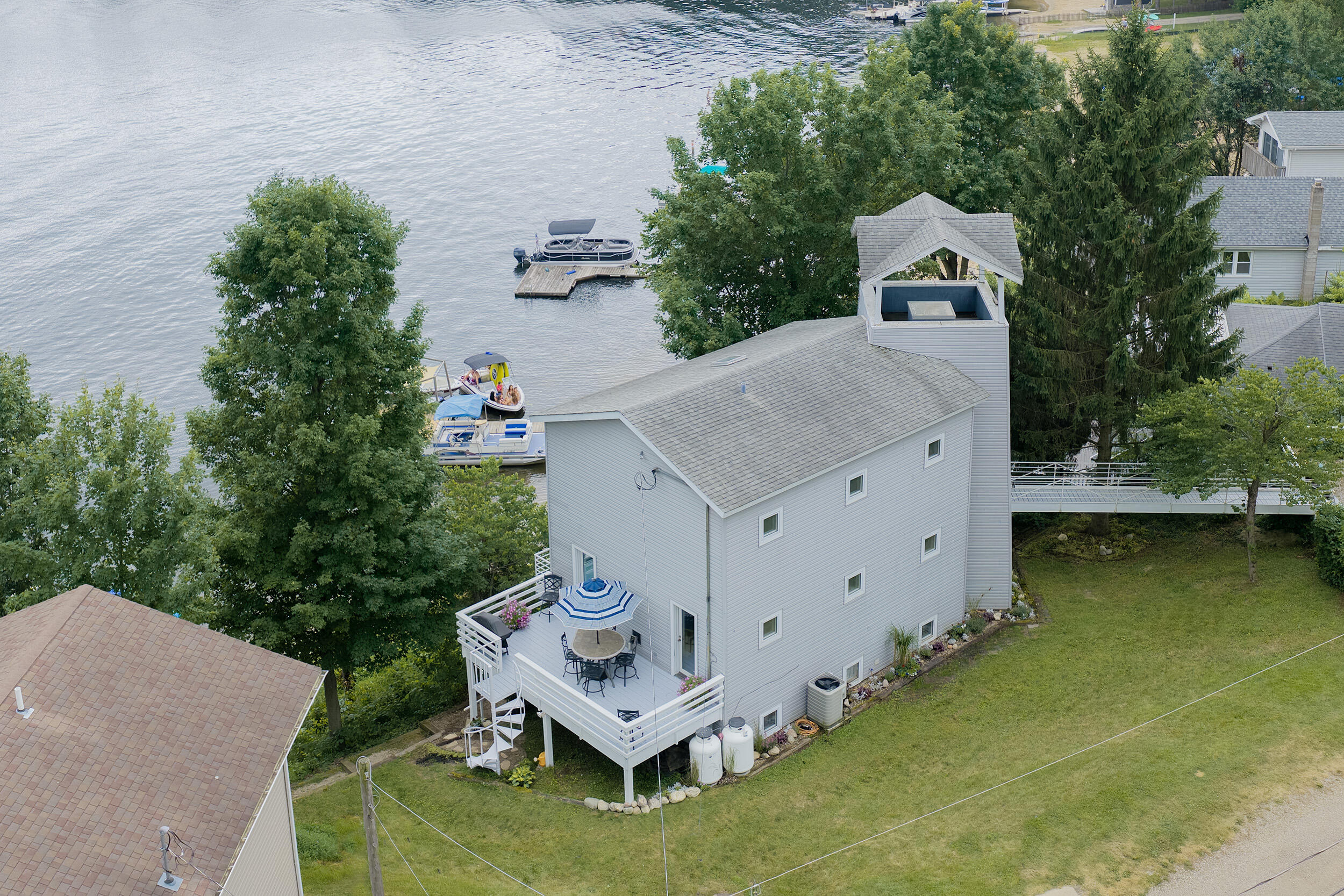 15657 Lakeview Drive Buchanan MI 49107