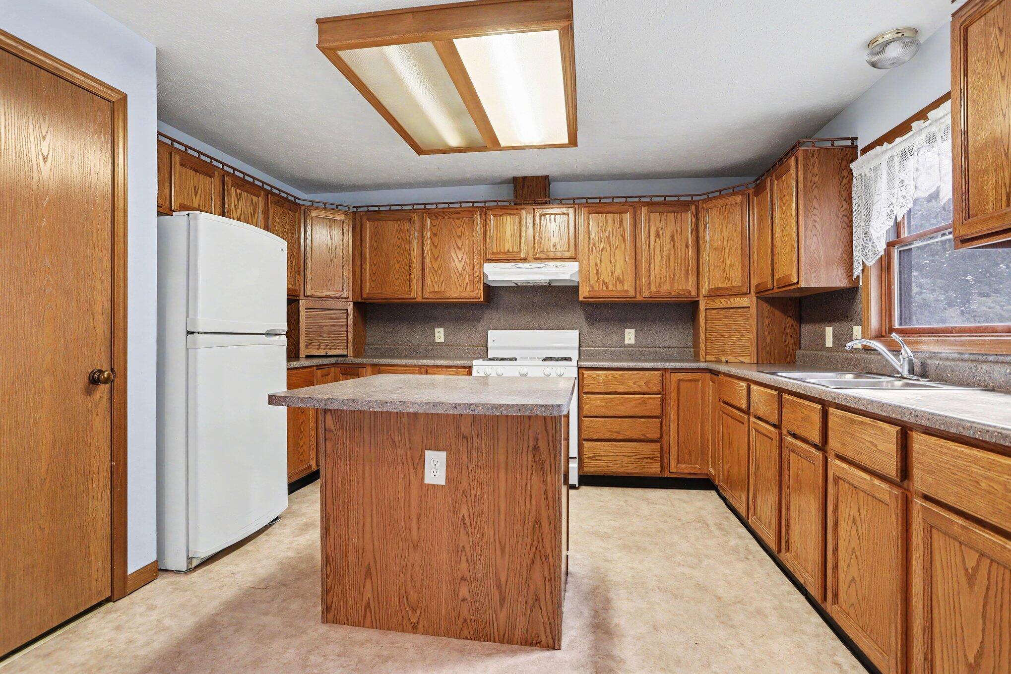 5459 W Gh Avenue Kalamazoo MI 49009