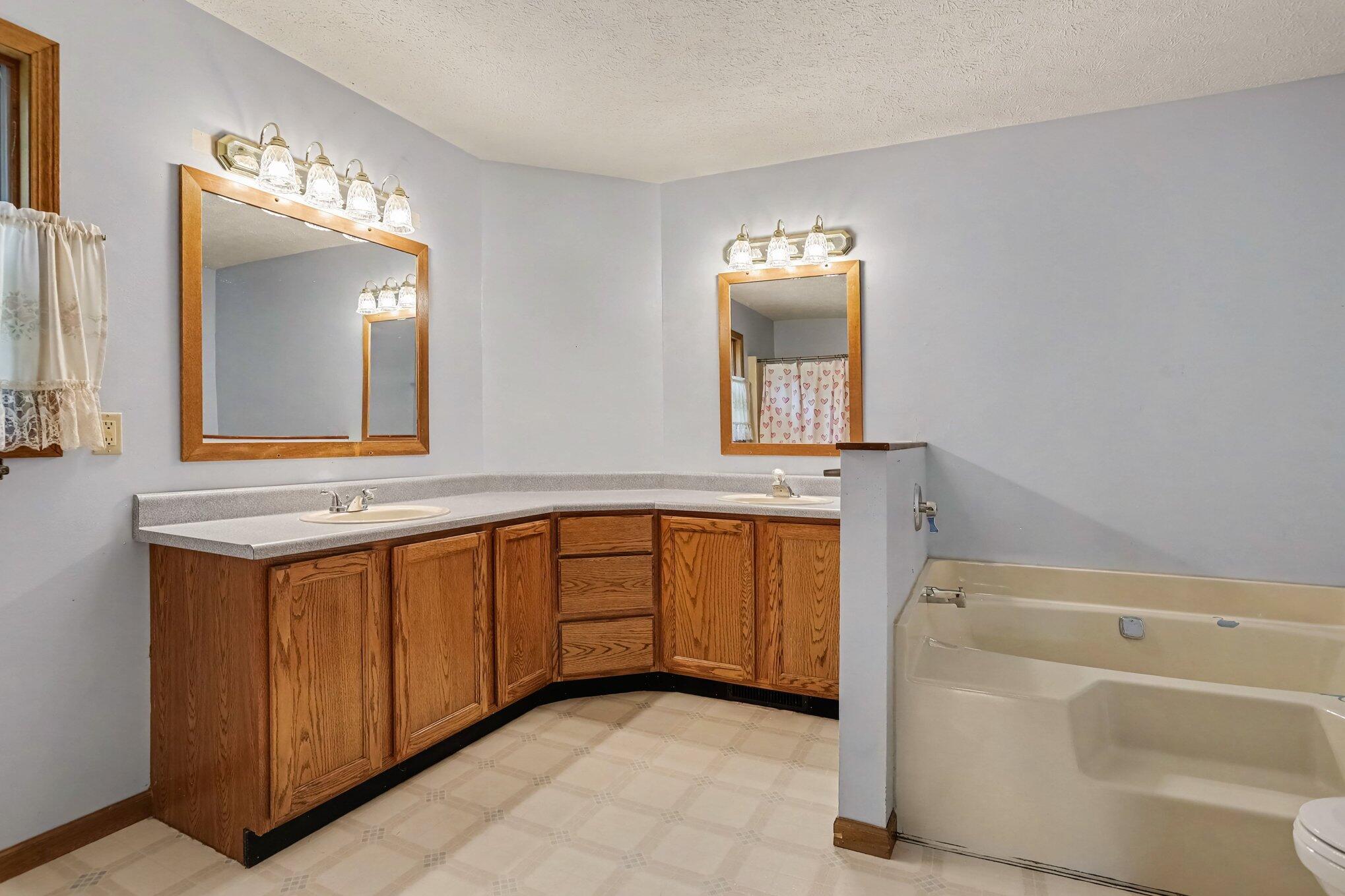 5459 W Gh Avenue Kalamazoo MI 49009