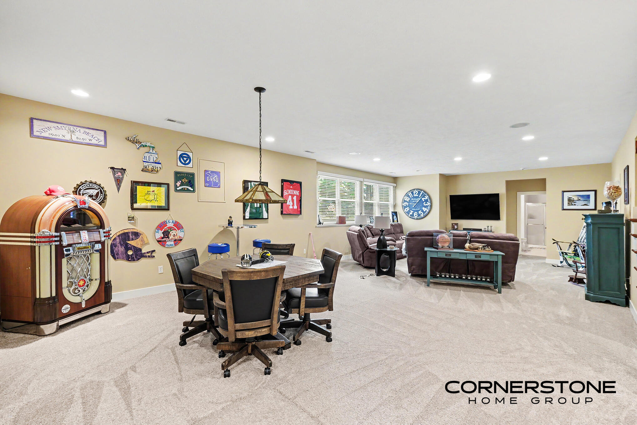 4263 S Oak Pointe Court NE Grand Rapids MI 49525
