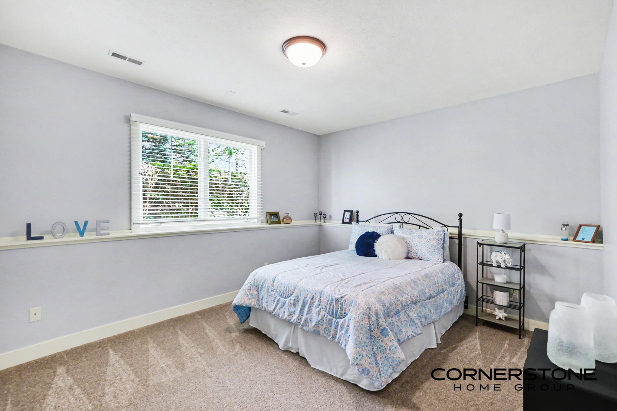 4263 S Oak Pointe Court NE Grand Rapids MI 49525