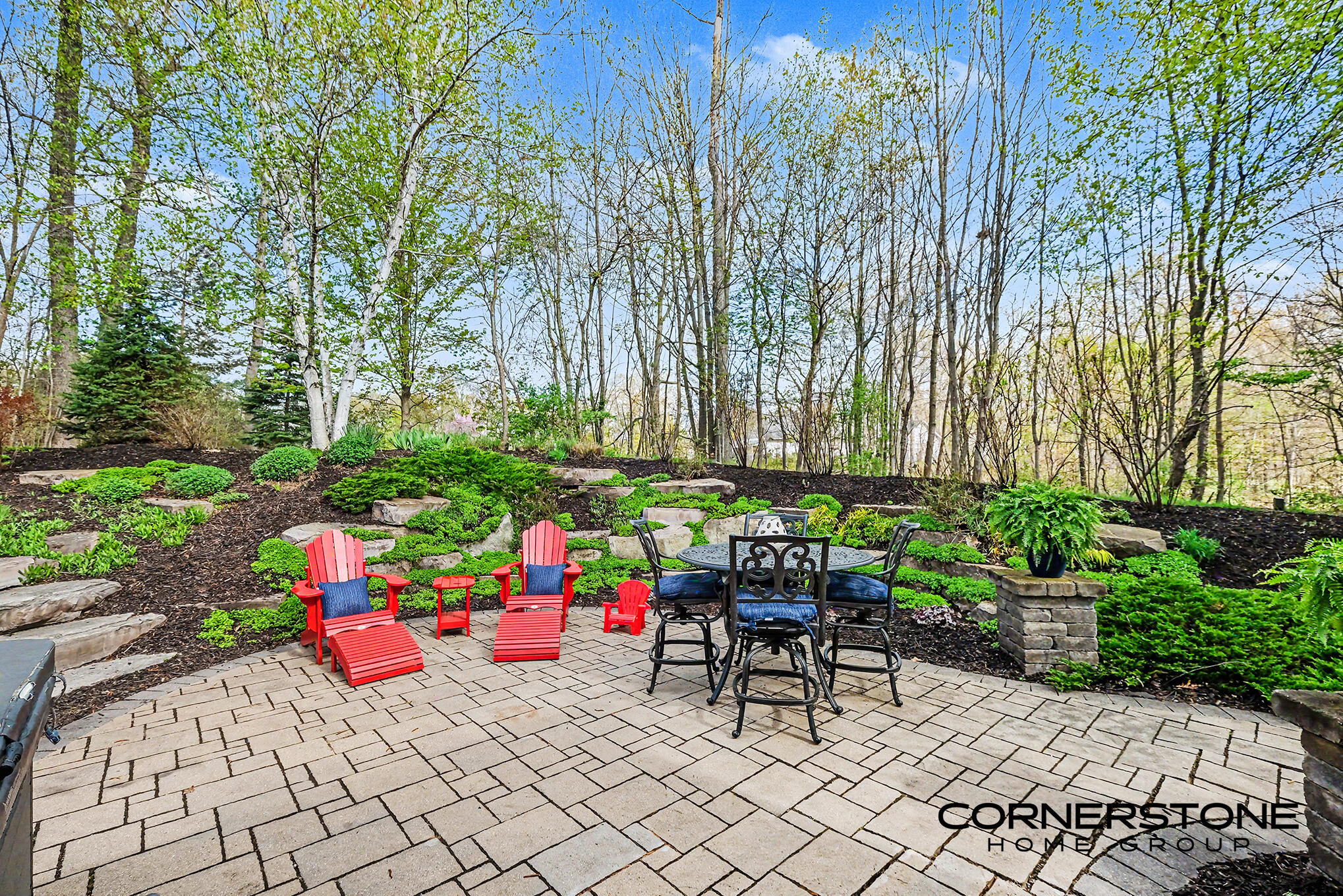 4263 S Oak Pointe Court NE Grand Rapids MI 49525