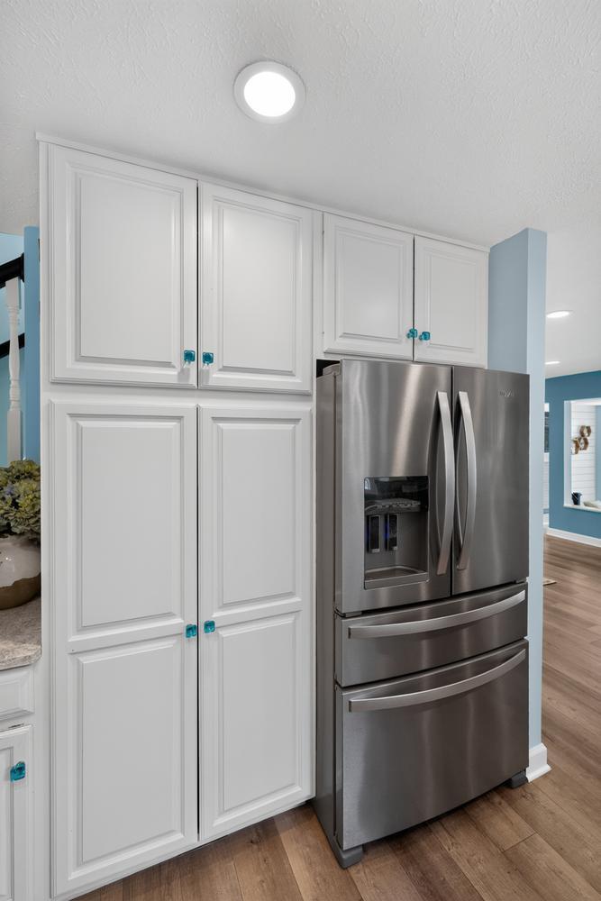 23631 N Shore Drive Edwardsburg MI 49112