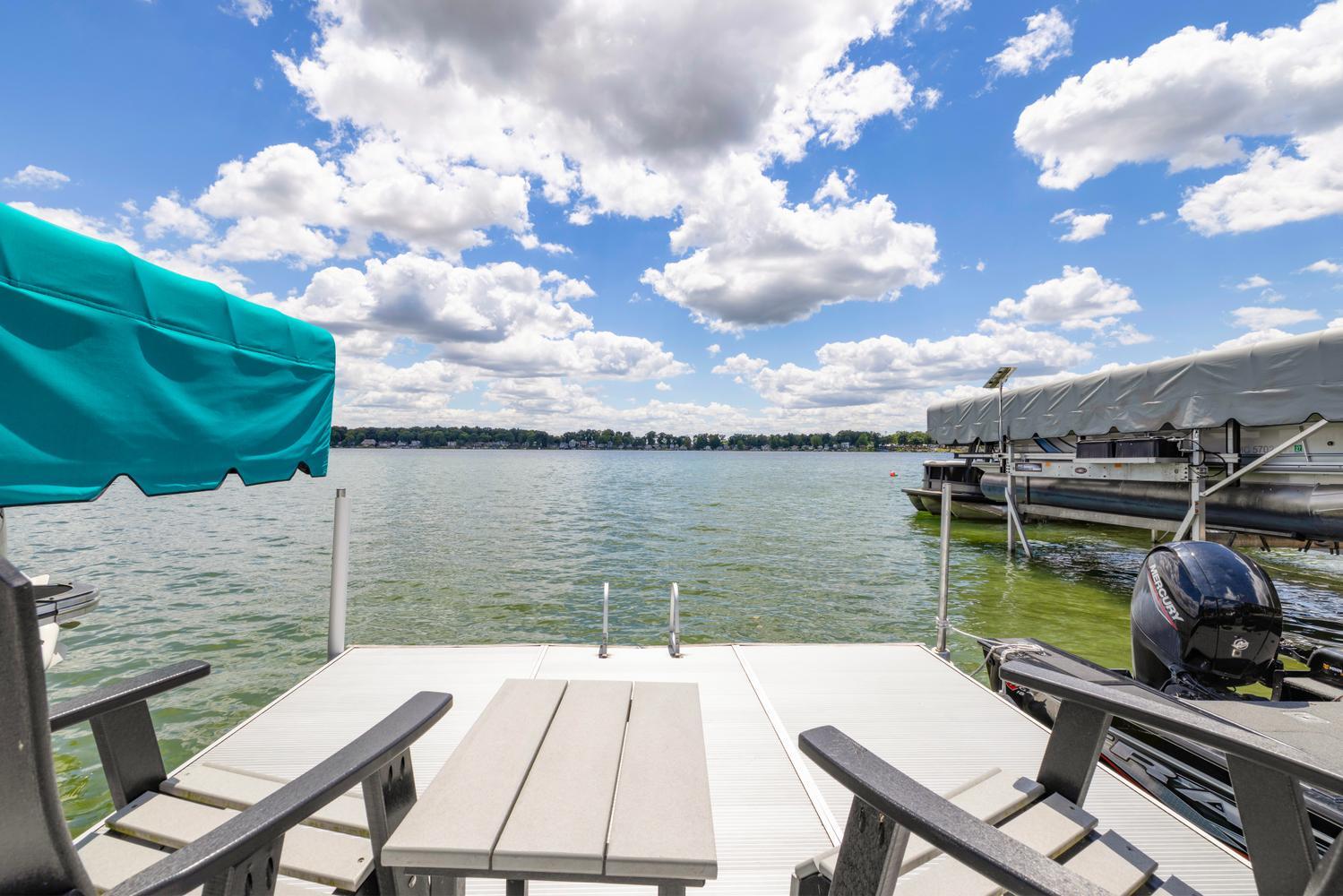 23631 N Shore Drive Edwardsburg MI 49112