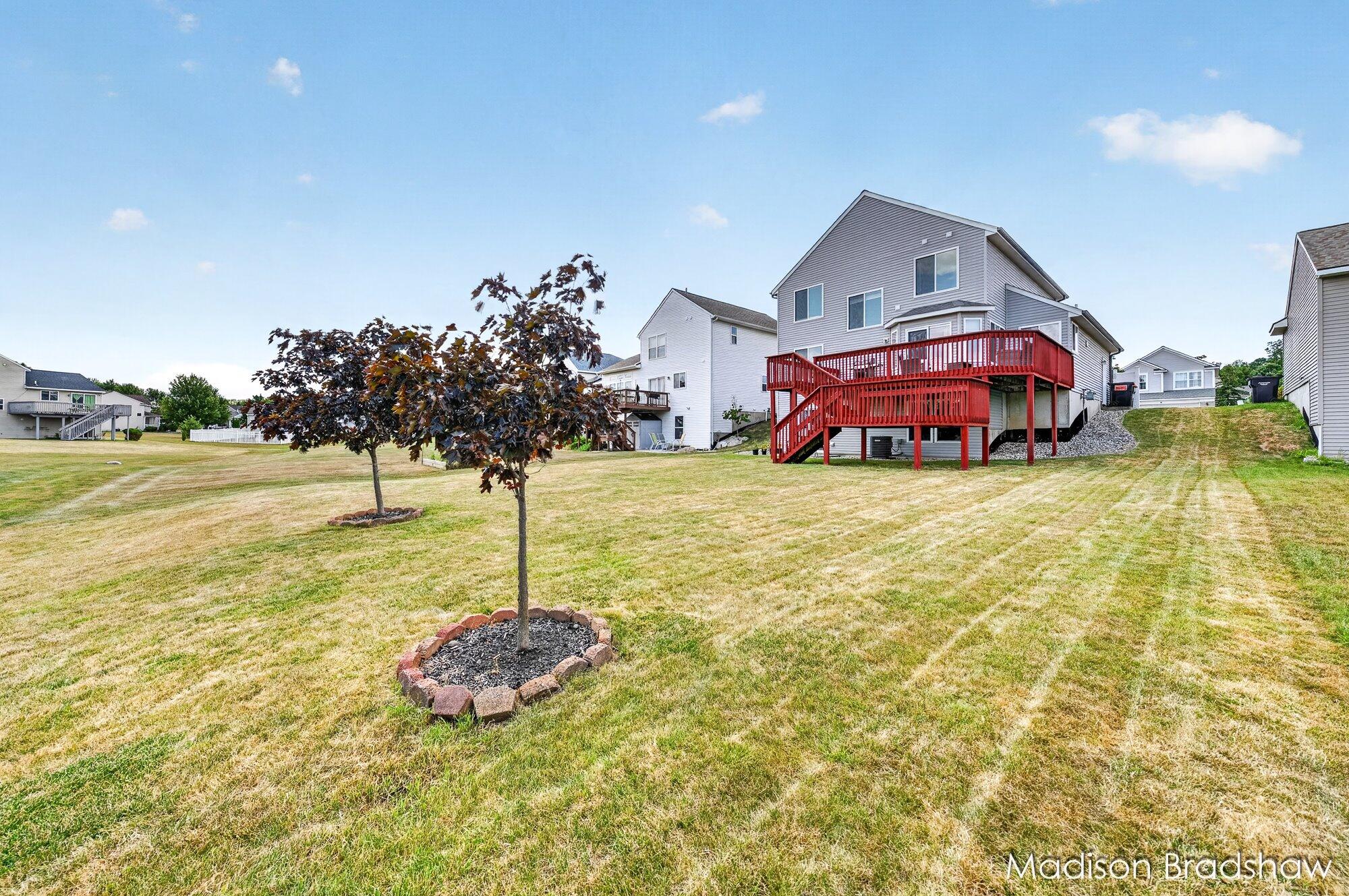 5866 E Grove Drive SE Grand Rapids MI 49512