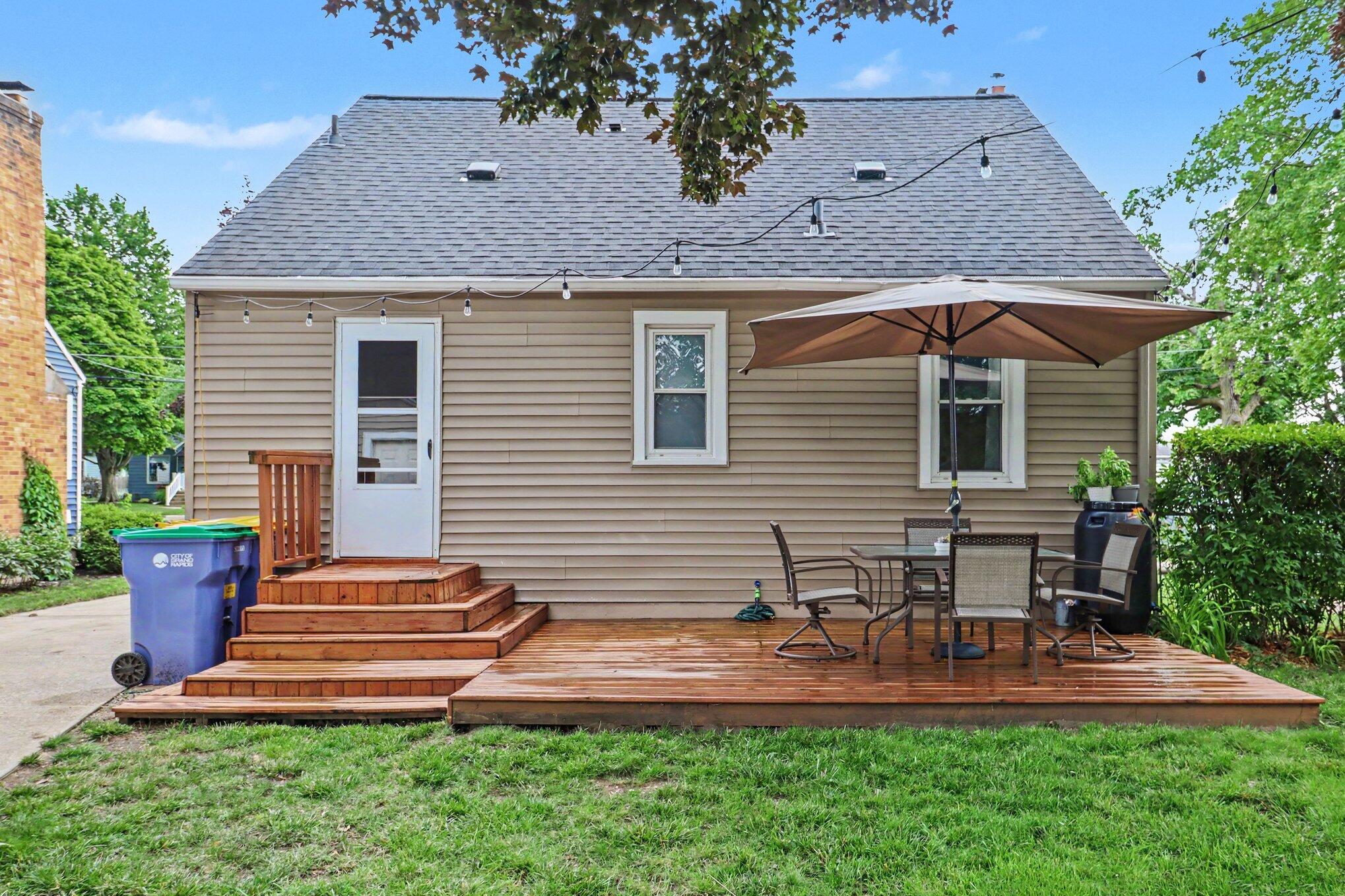 1055 Kelsey Street NE Grand Rapids MI 49505