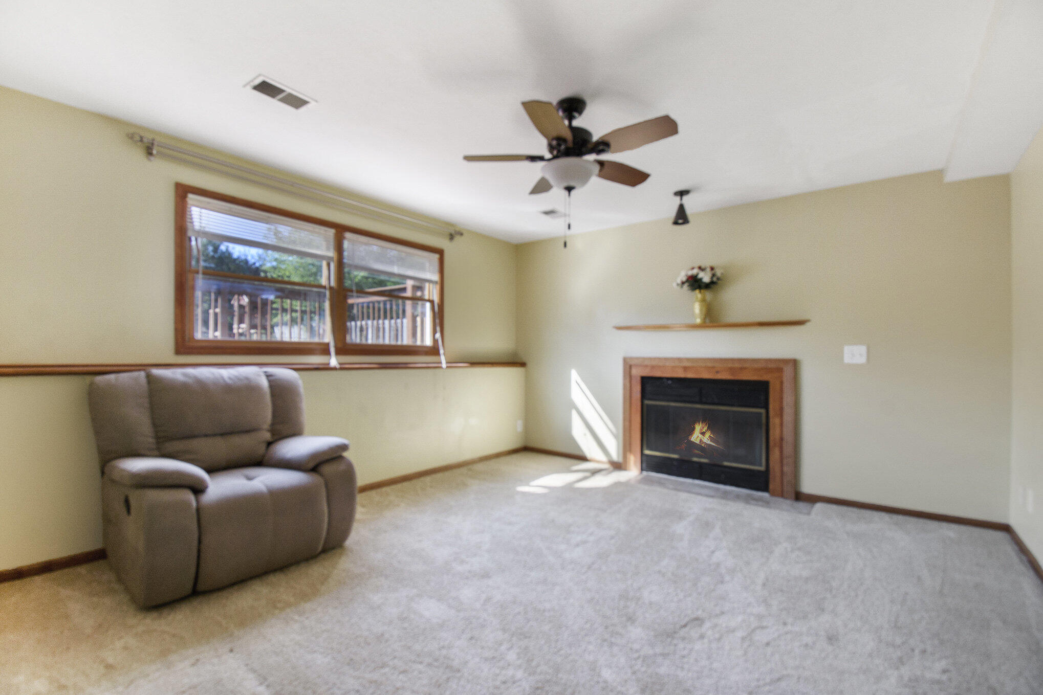 1370 Manorwood Drive SE Grand Rapids MI 49508