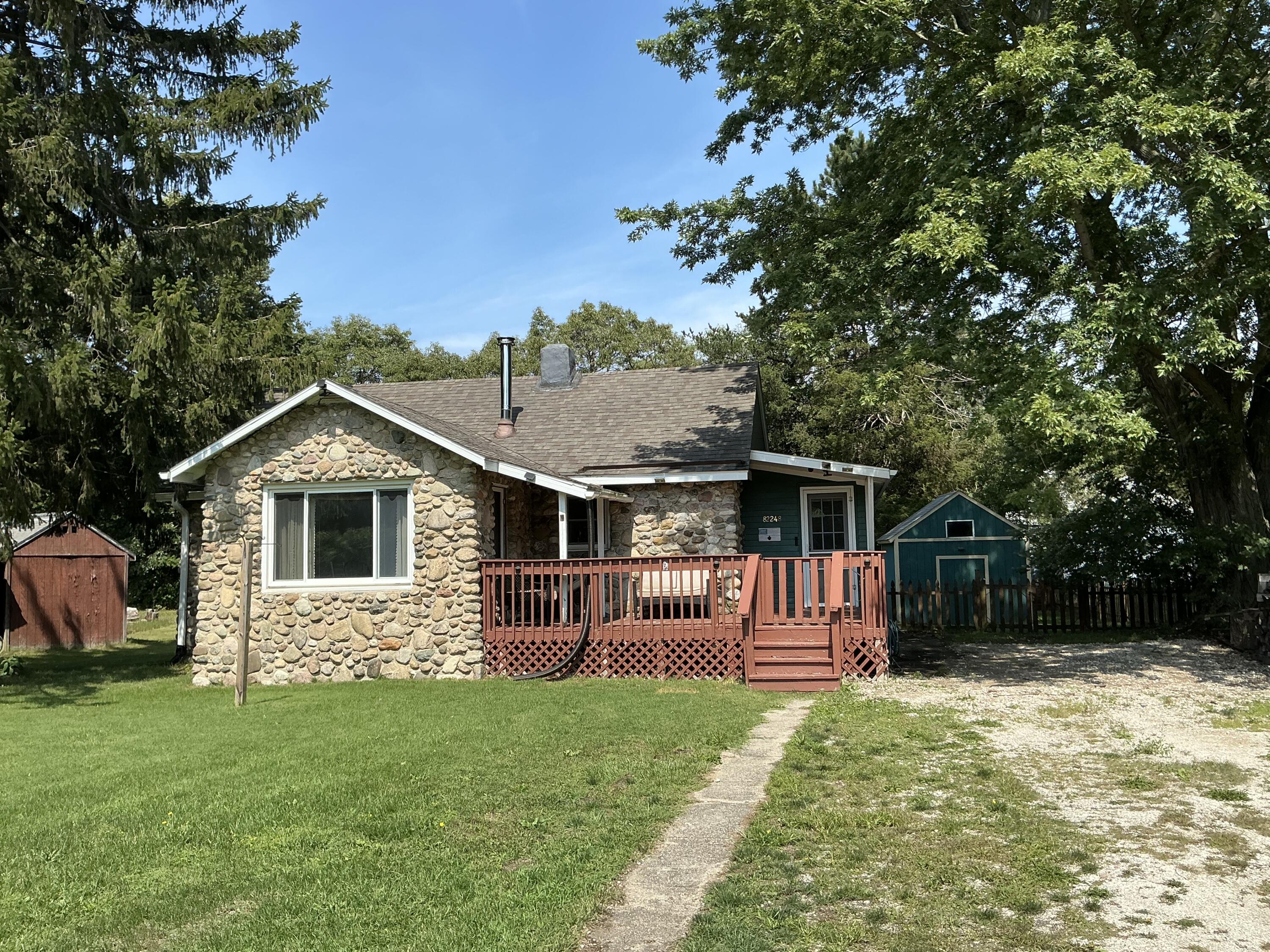 82248 45th Avenue Coloma MI 49038