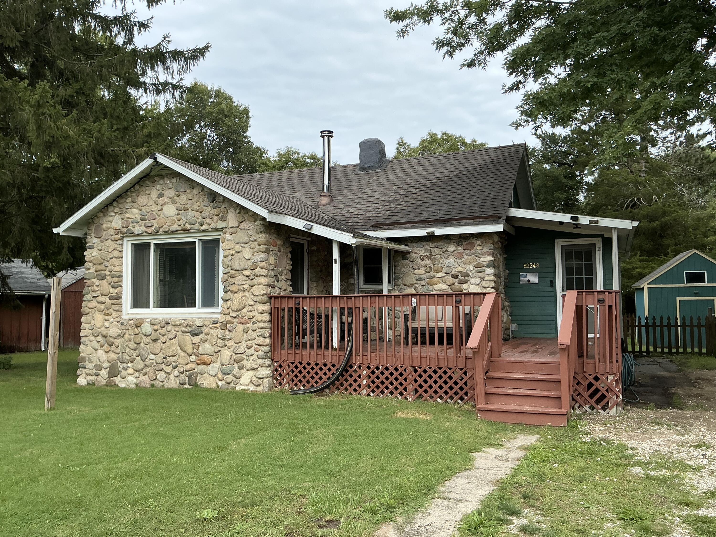 82248 45th Avenue Coloma MI 49038