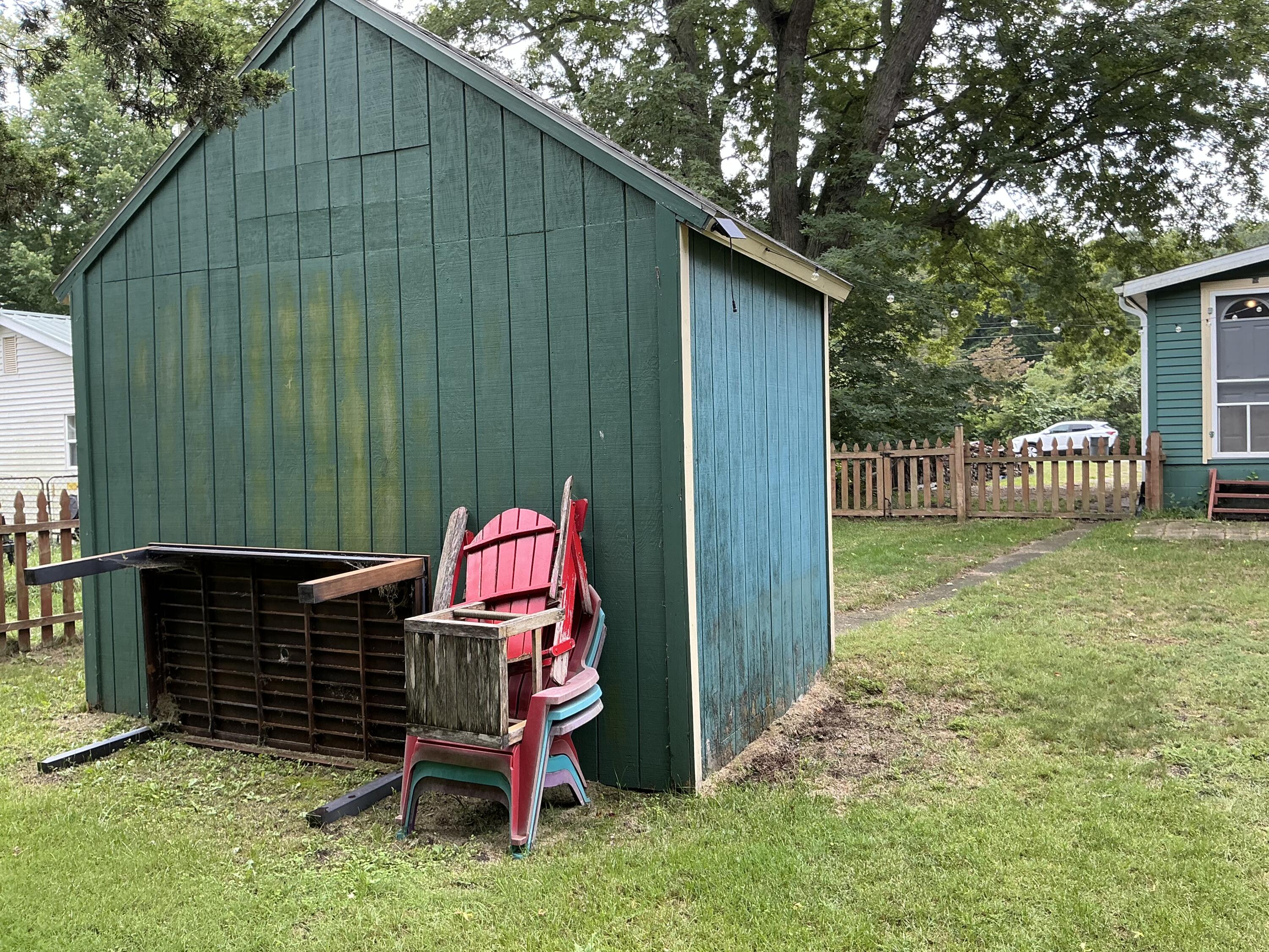 82248 45th Avenue Coloma MI 49038