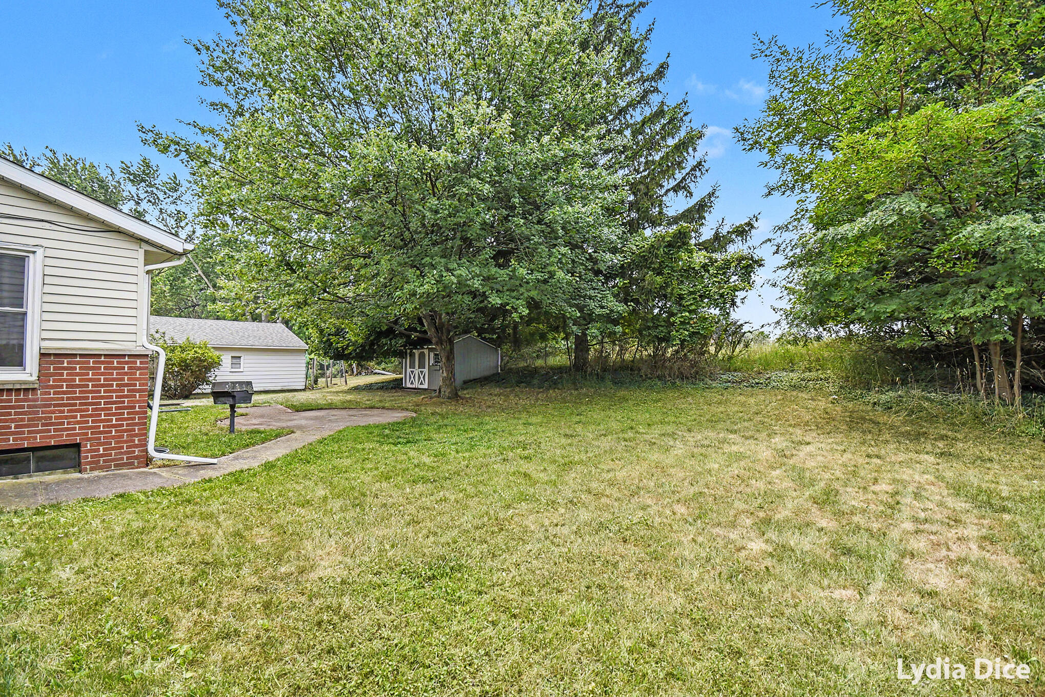 4151 Kentridge Drive SE Grand Rapids MI 49508
