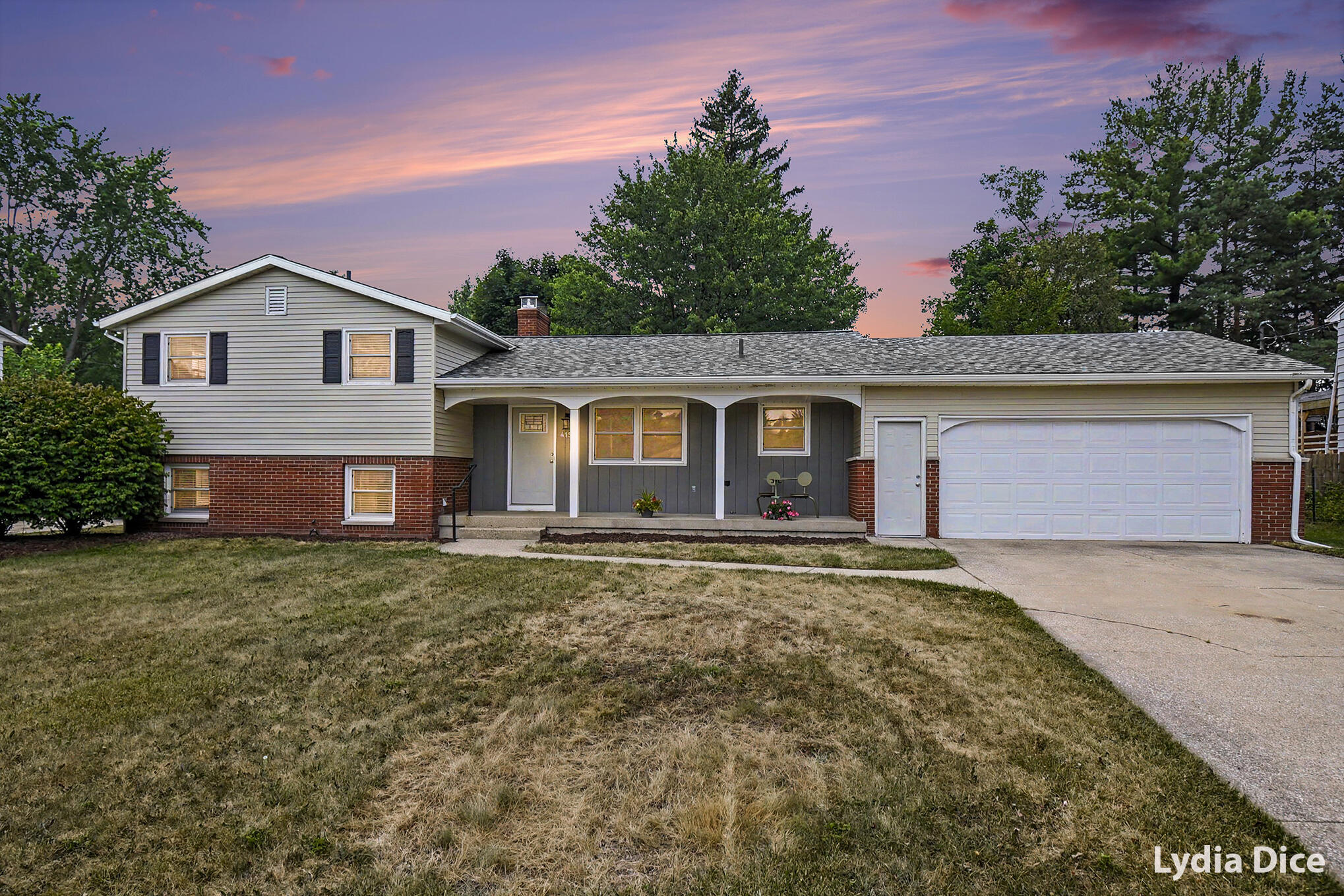 4151 Kentridge Drive SE Grand Rapids MI 49508