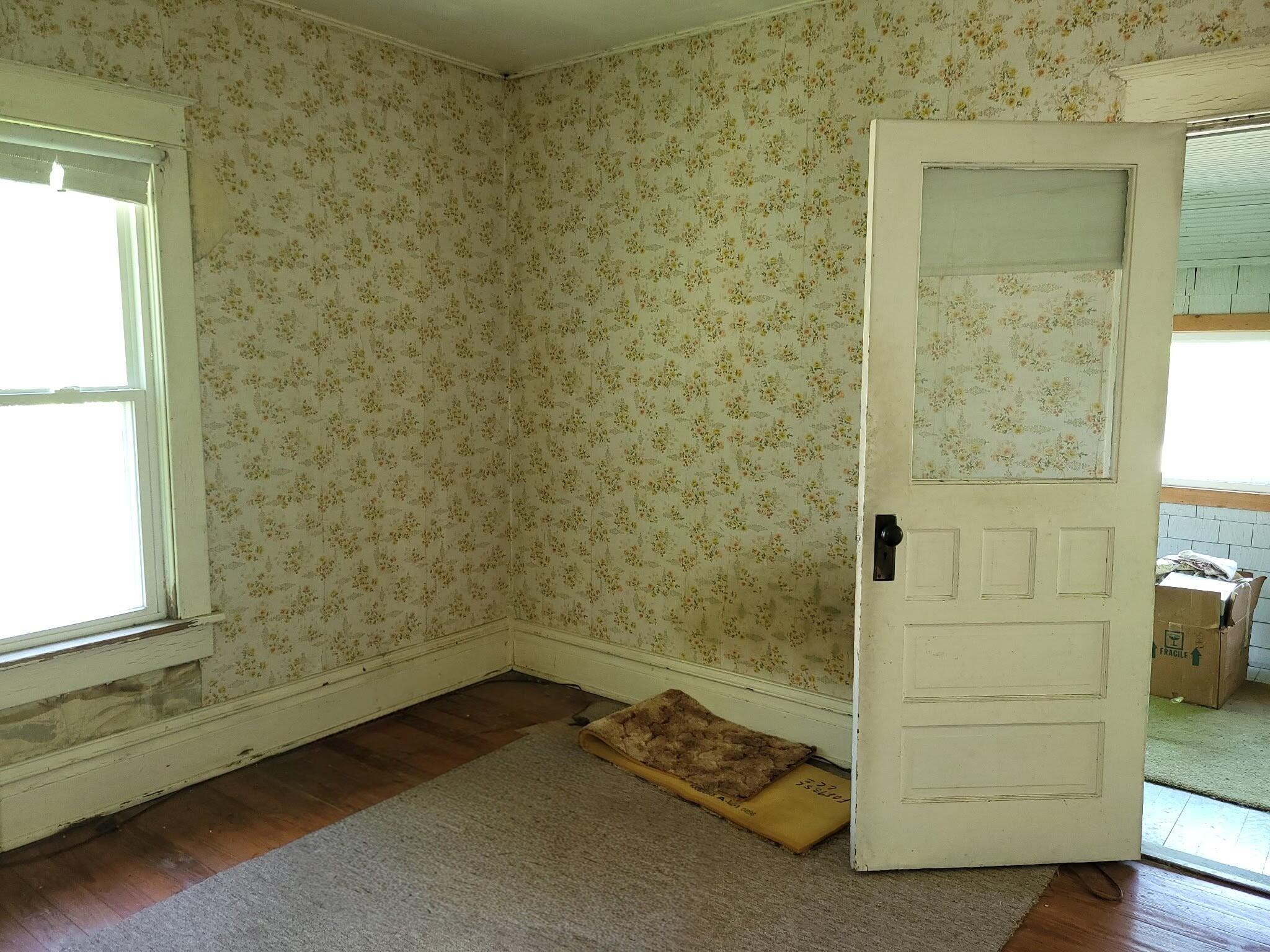 219 E Delaware Decatur MI 49045