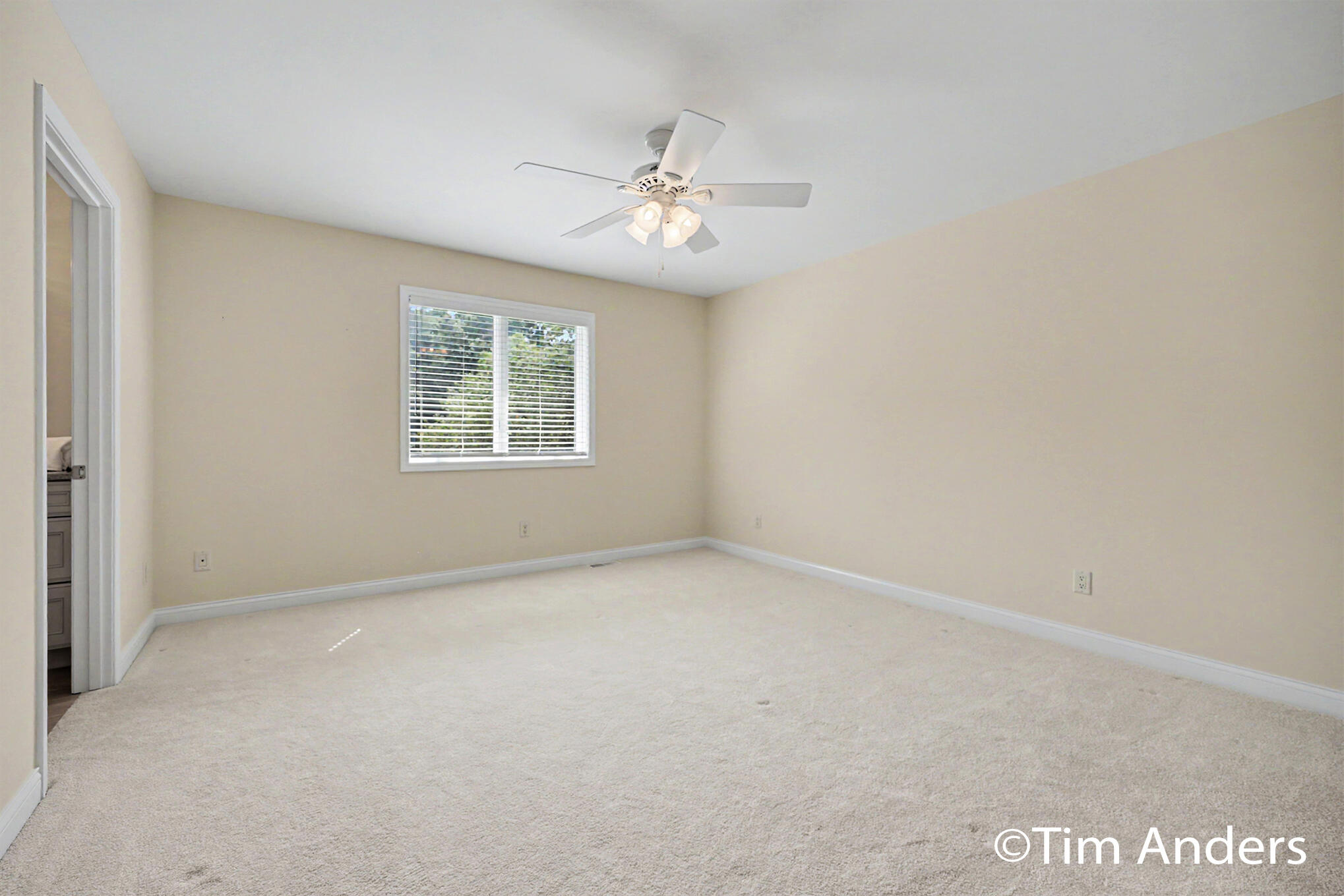 6900 Archway Drive NE Rockford MI 49341