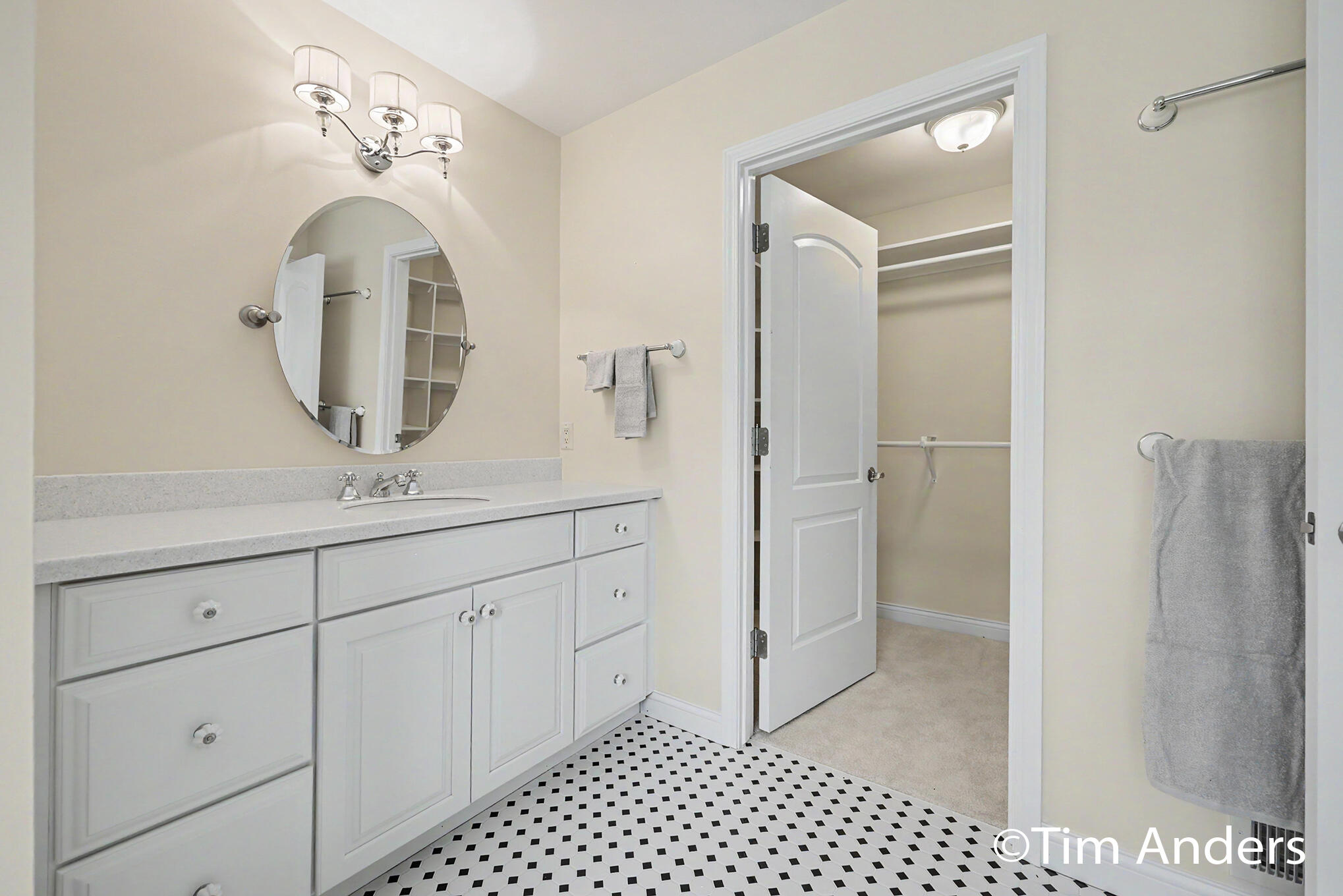 6900 Archway Drive NE Rockford MI 49341