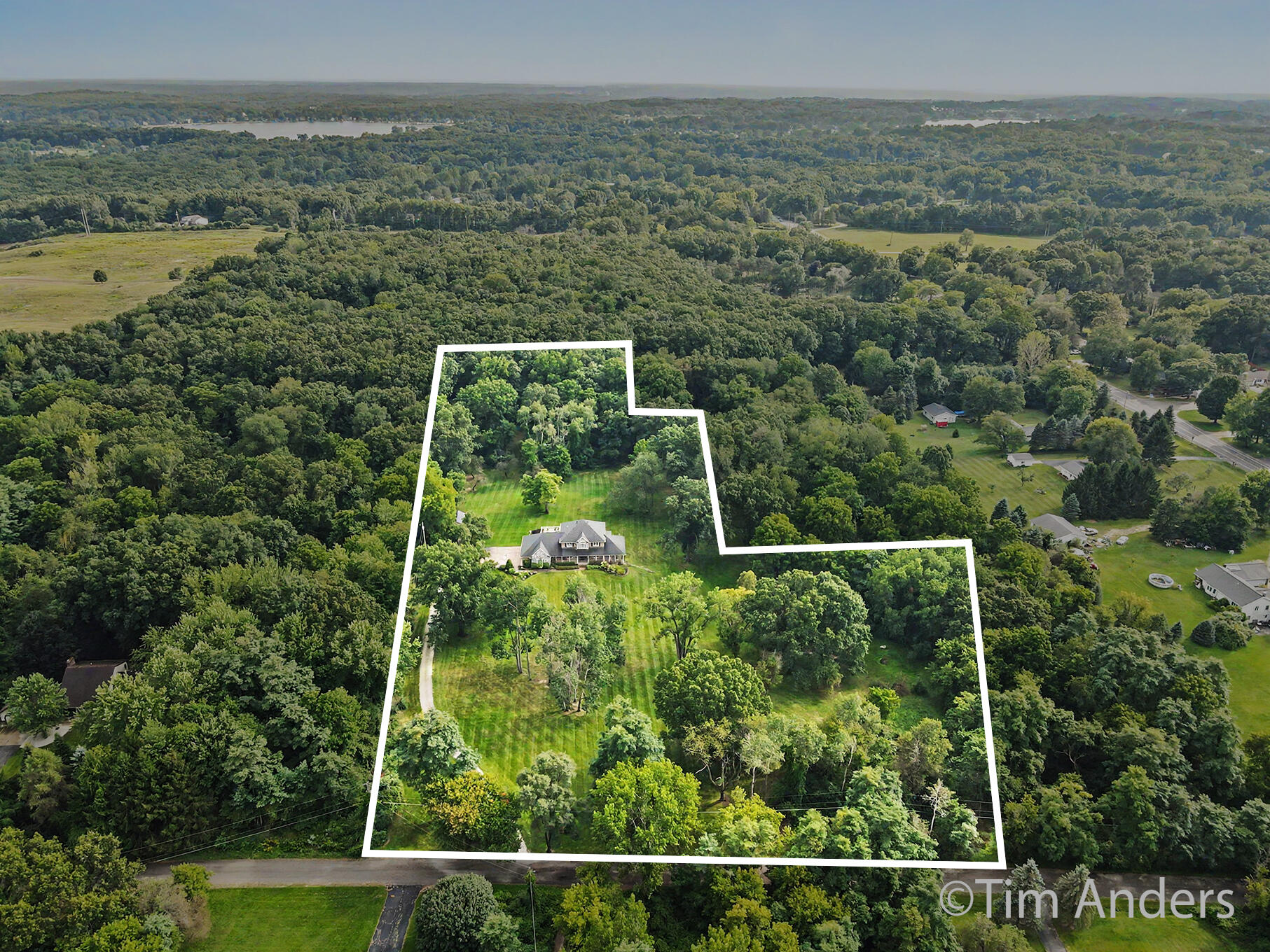 6900 Archway Drive NE Rockford MI 49341