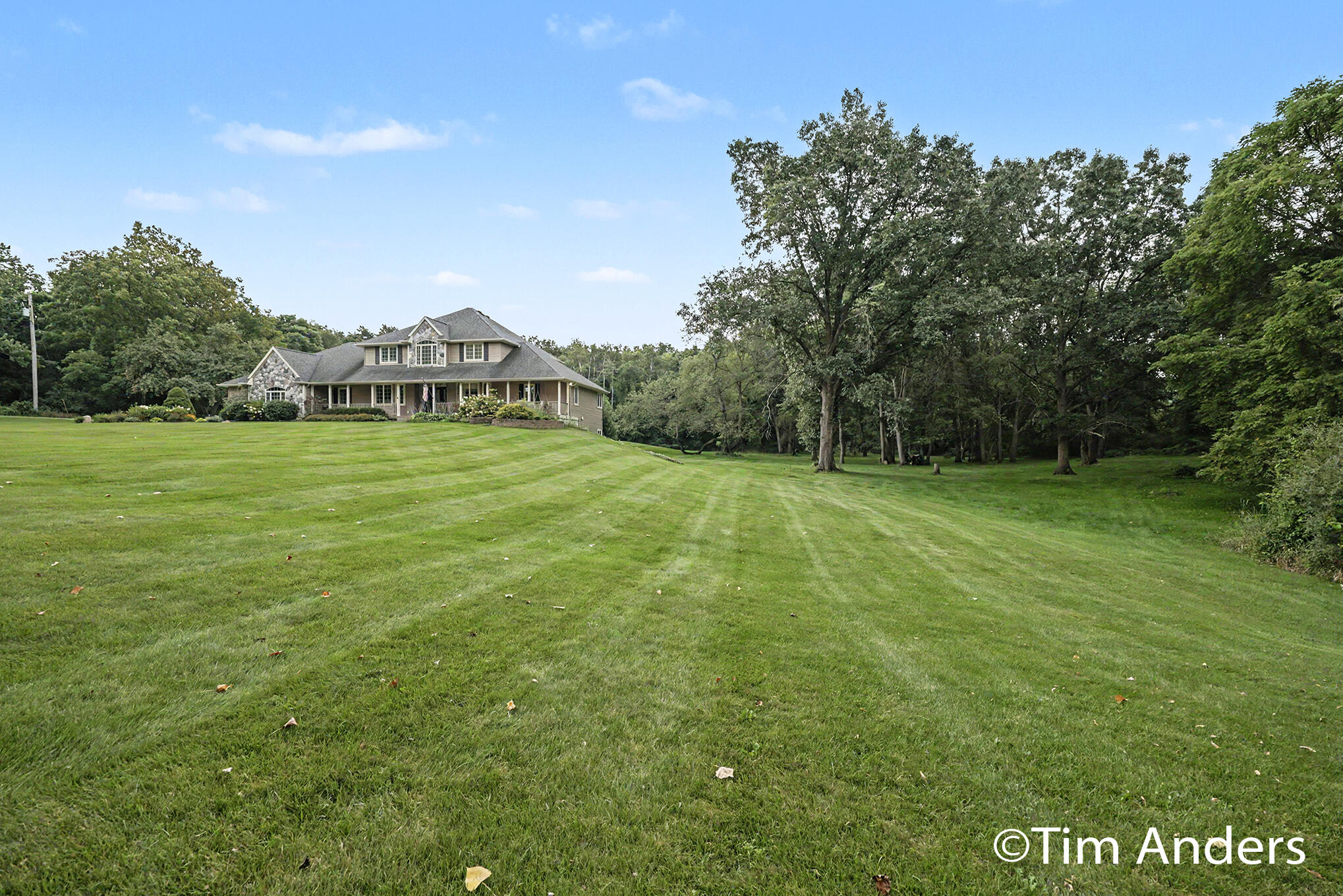 6900 Archway Drive NE Rockford MI 49341