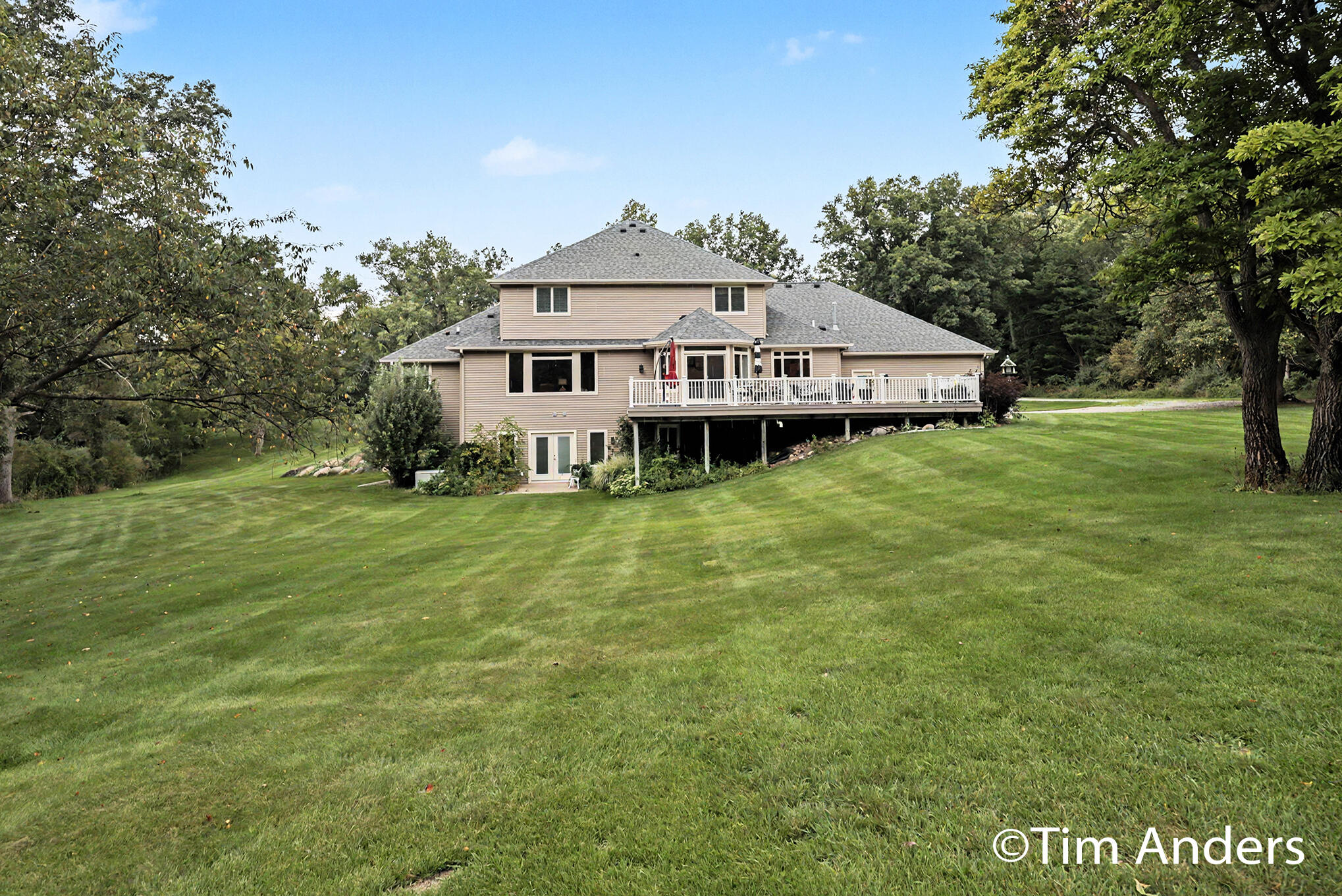 6900 Archway Drive NE Rockford MI 49341