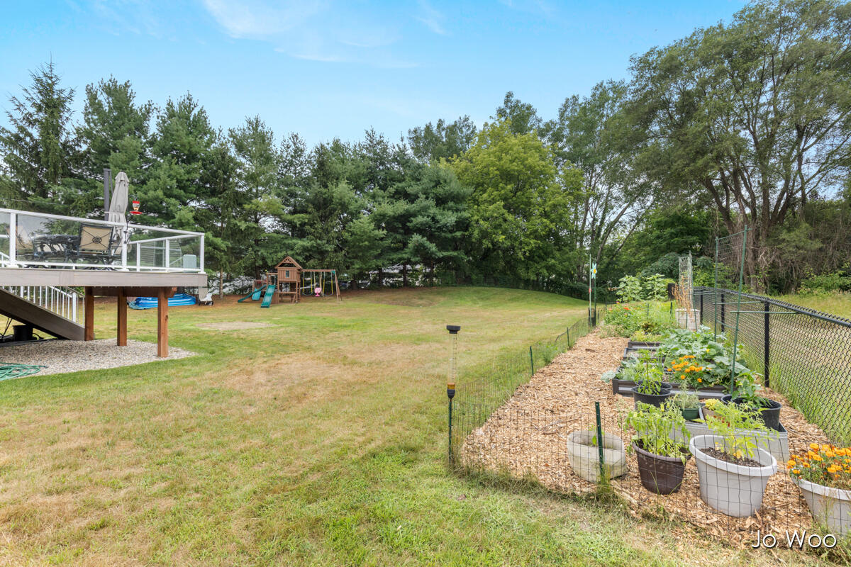 3529 Buttrick Avenue SE Ada MI 49301