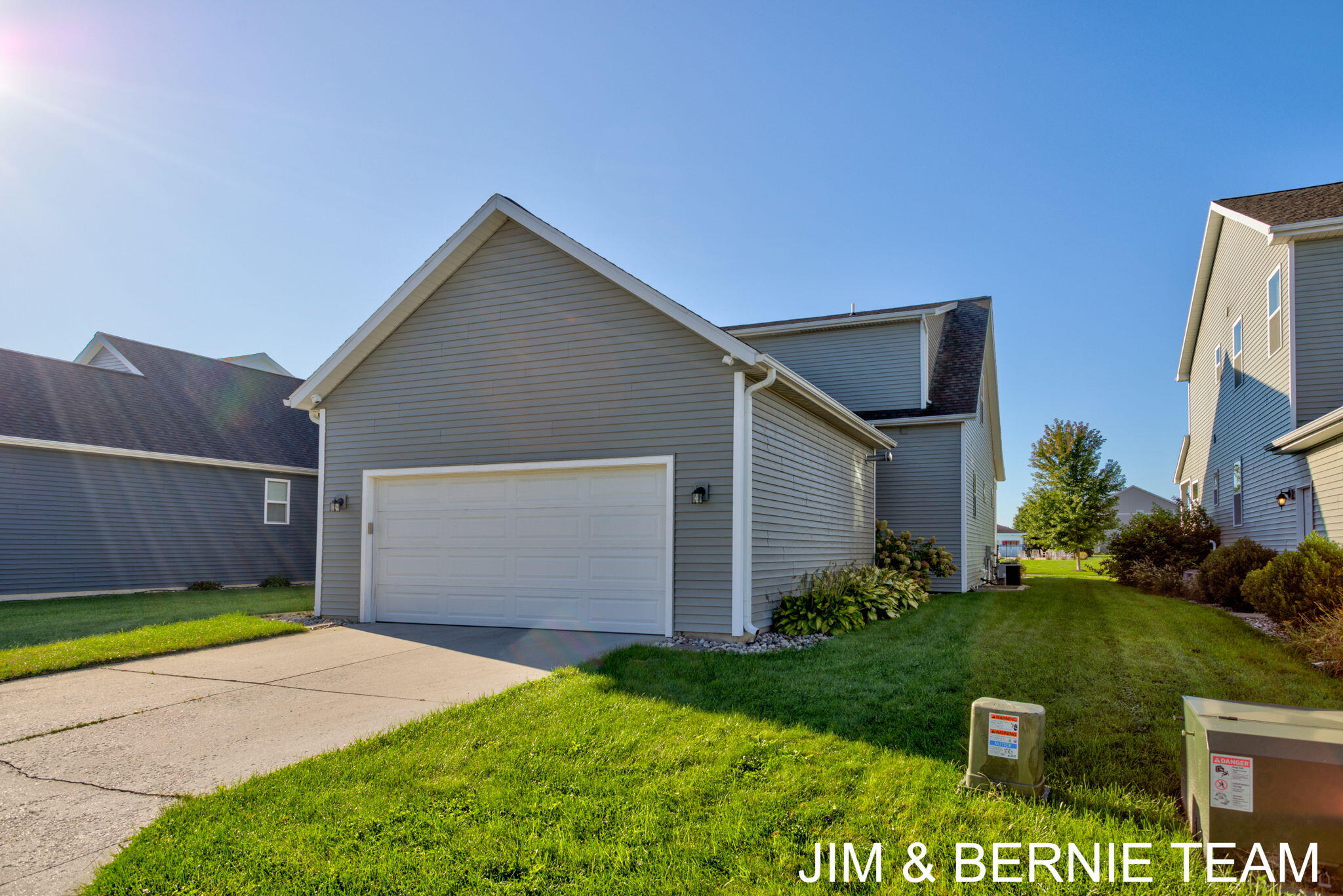 10493 Cottage Way Holland MI 49423