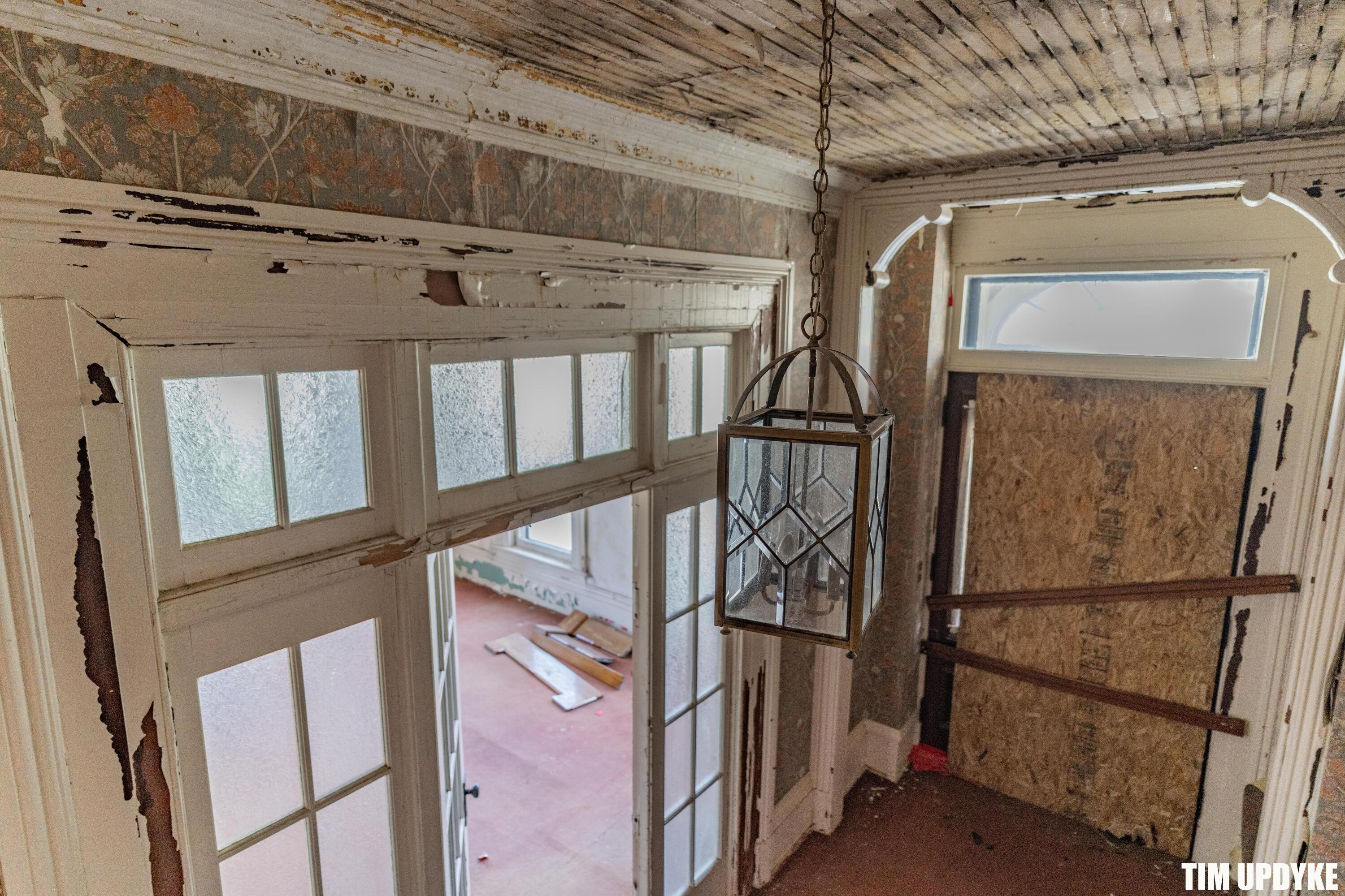 382 W Muskegon Avenue Muskegon MI 49440