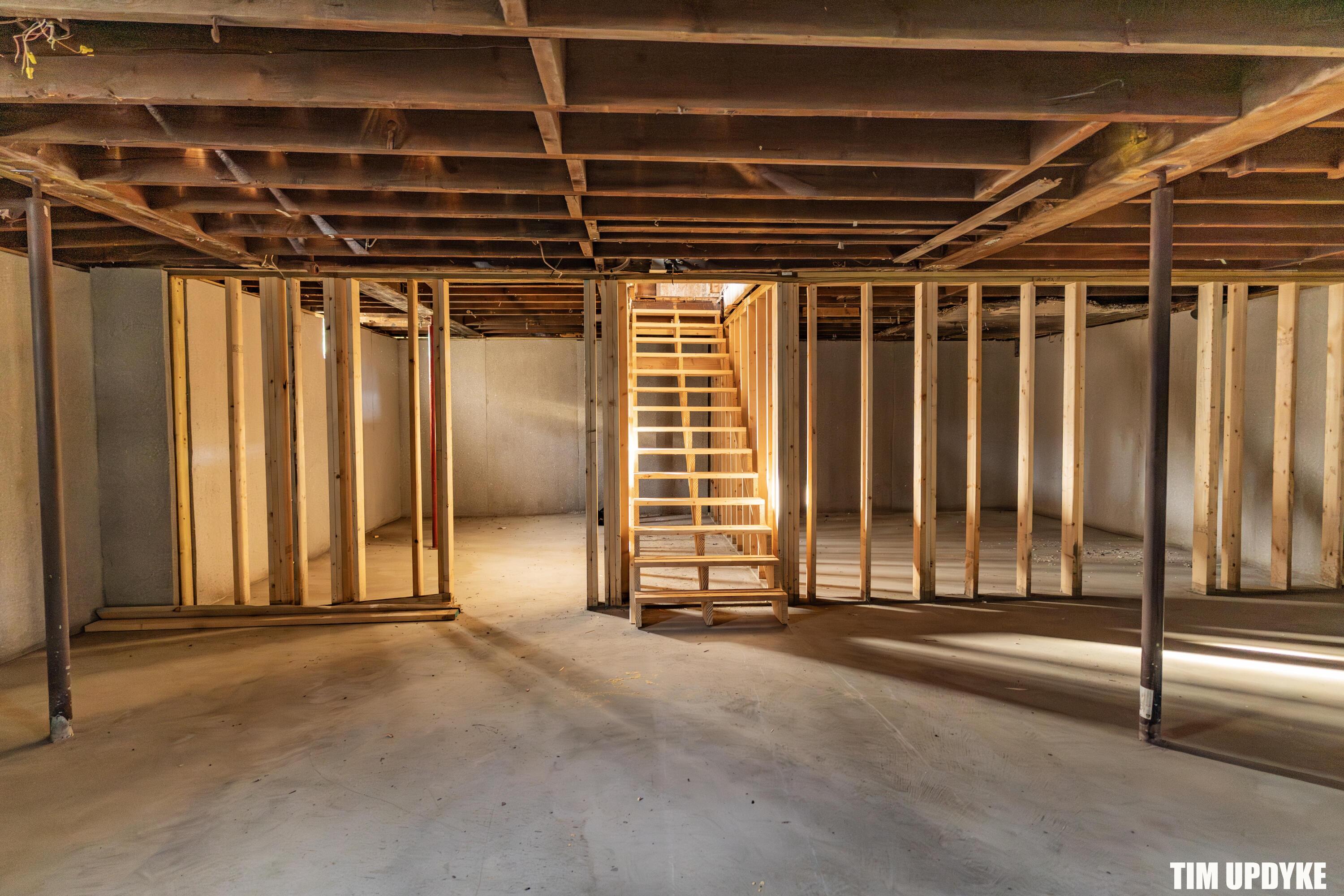 382 W Muskegon Avenue Muskegon MI 49440