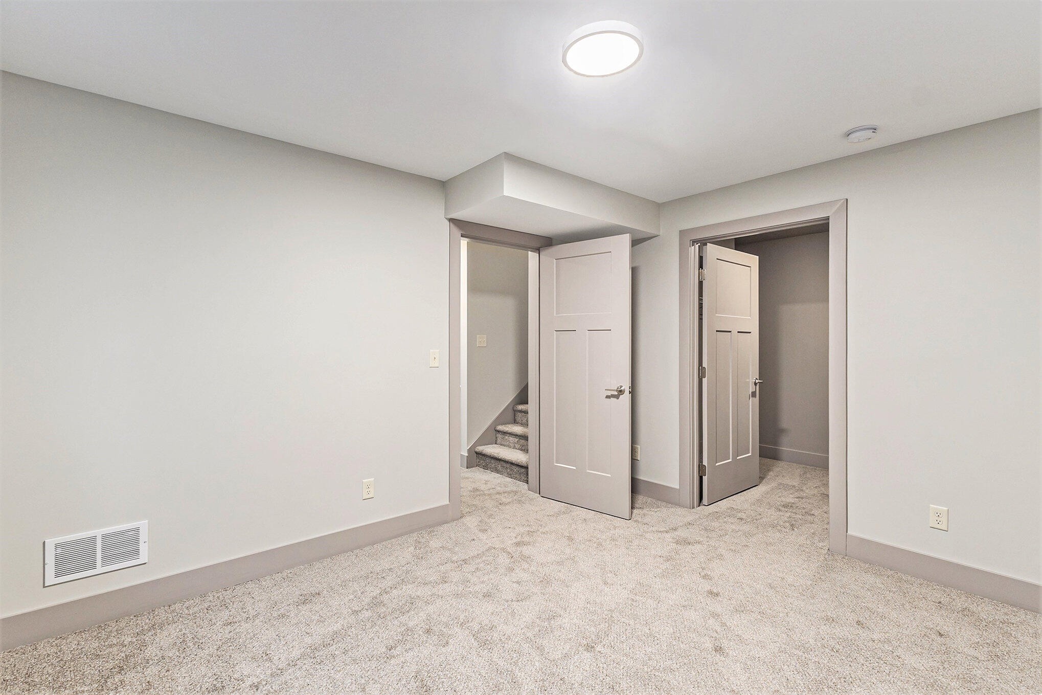 2120 Willard Avenue SE Grand Rapids MI 49507