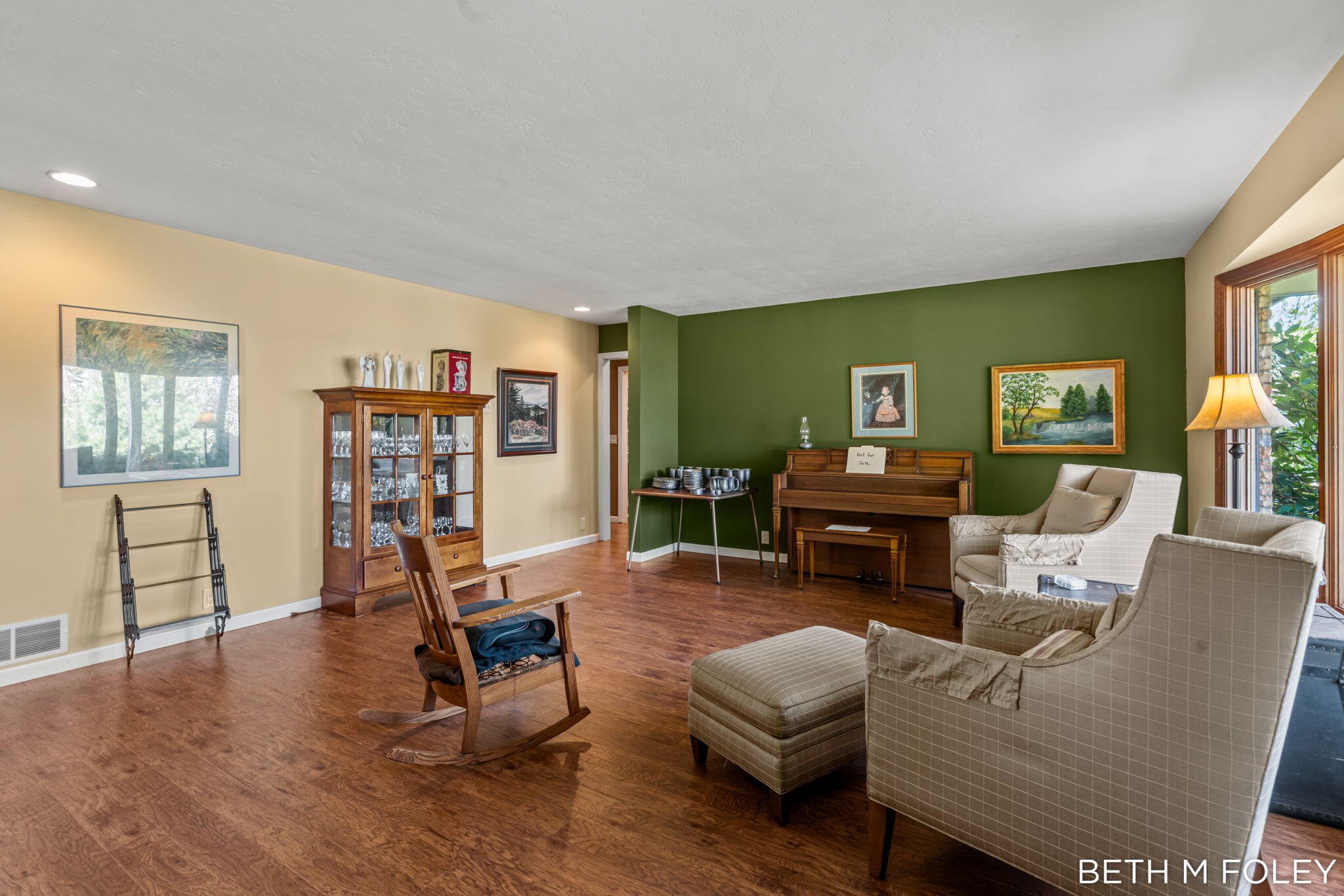 6162 147th Avenue Holland MI 49423