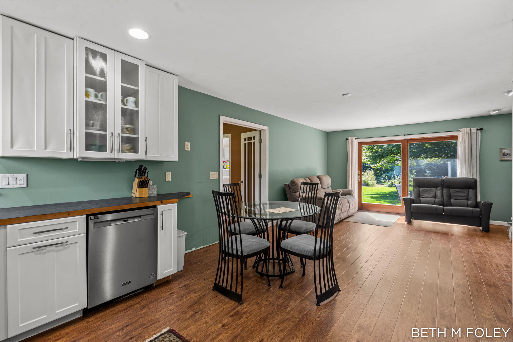 6162 147th Avenue Holland MI 49423