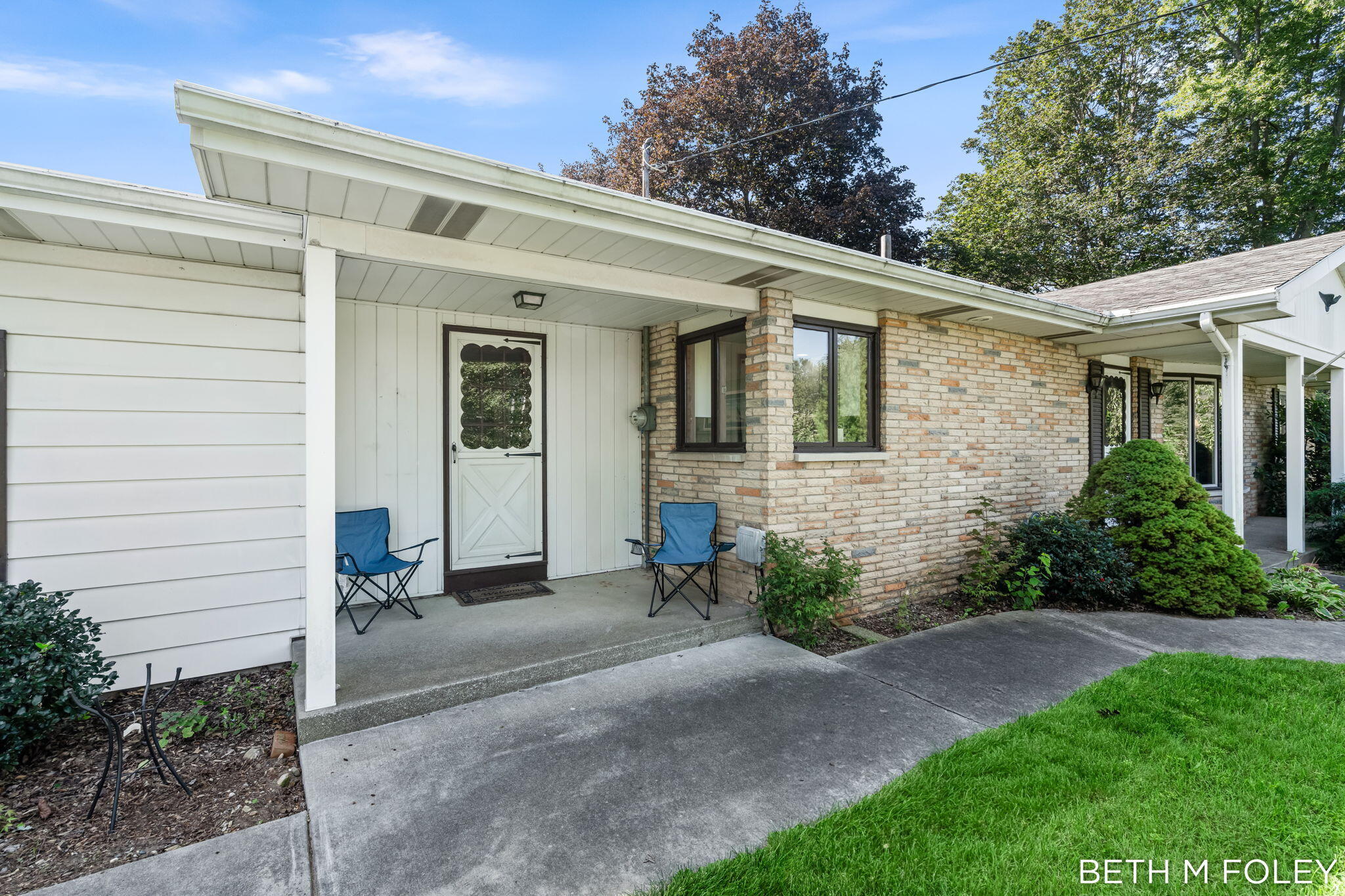 6162 147th Avenue Holland MI 49423