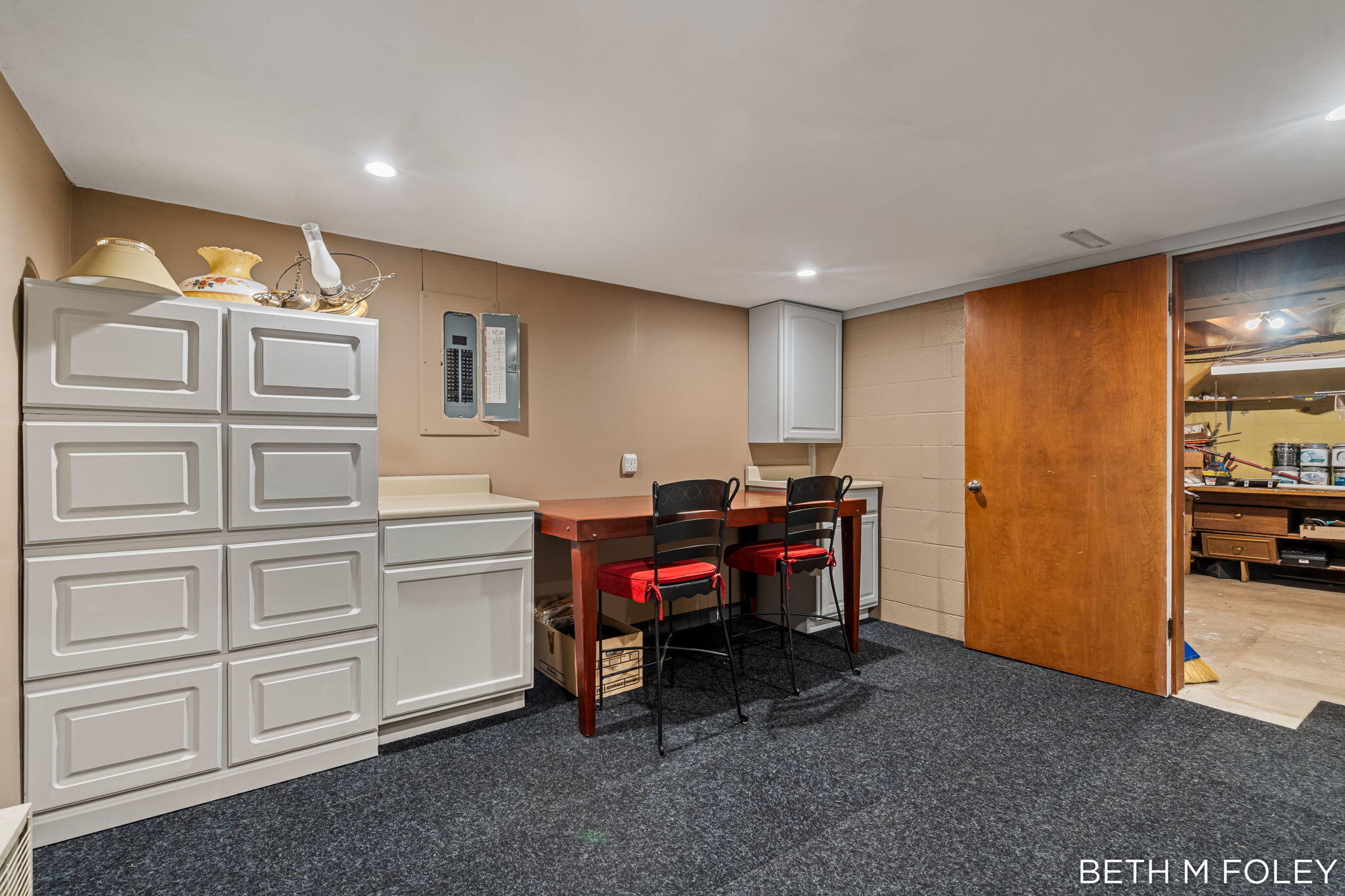 6162 147th Avenue Holland MI 49423