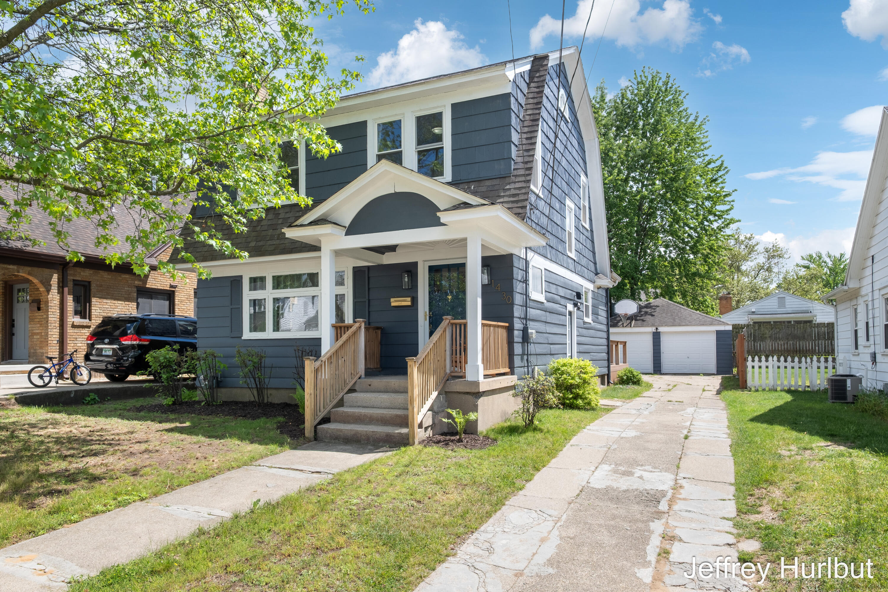 1430 Johnston Street SE Grand Rapids MI 49507