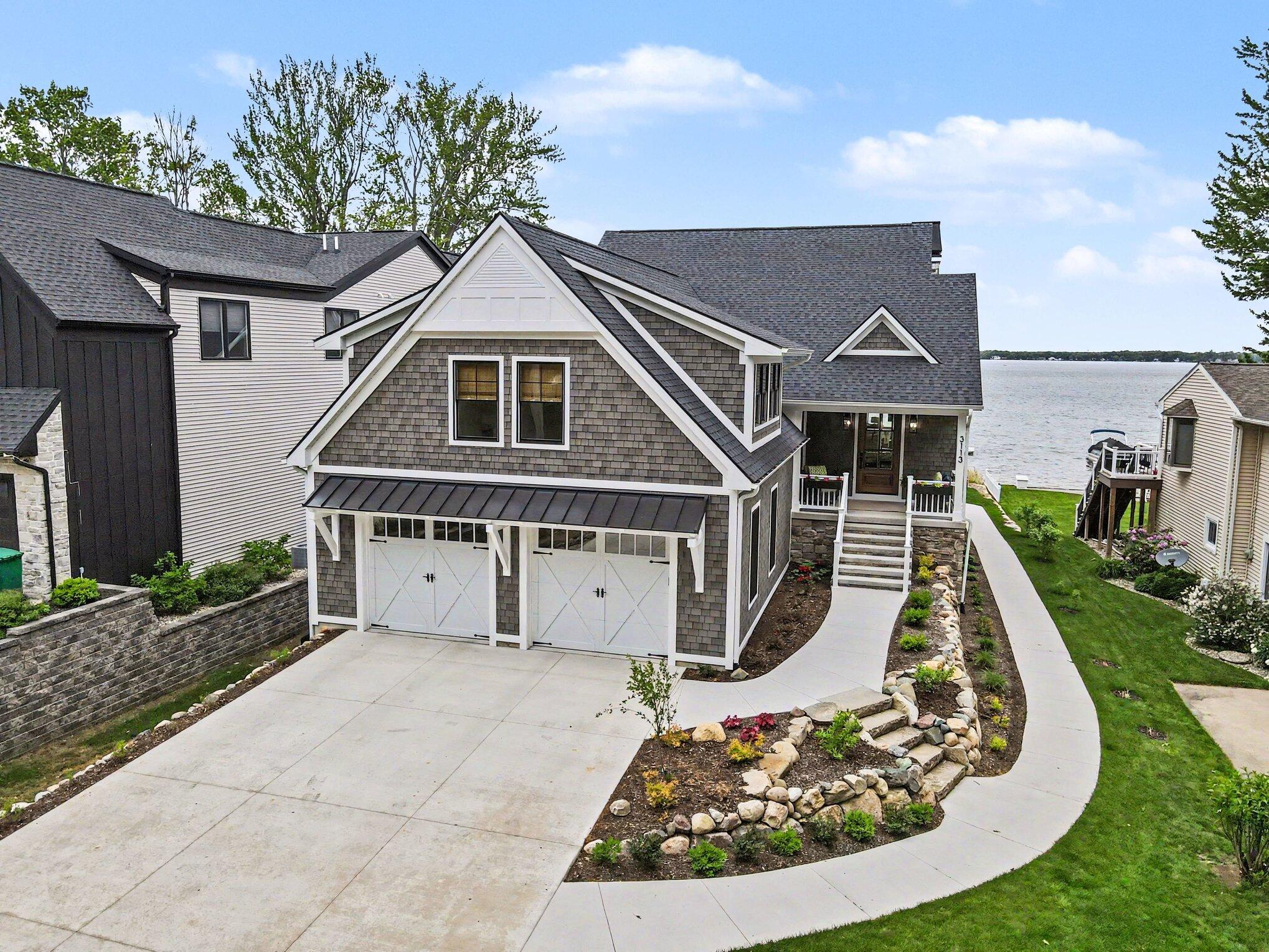 3113 Woodhams Avenue Portage MI 49002