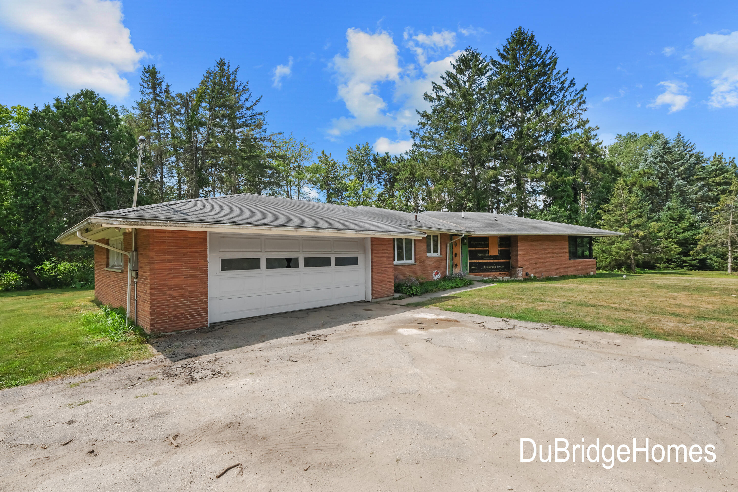 311 Honey Creek Avenue SE Ada MI 49301