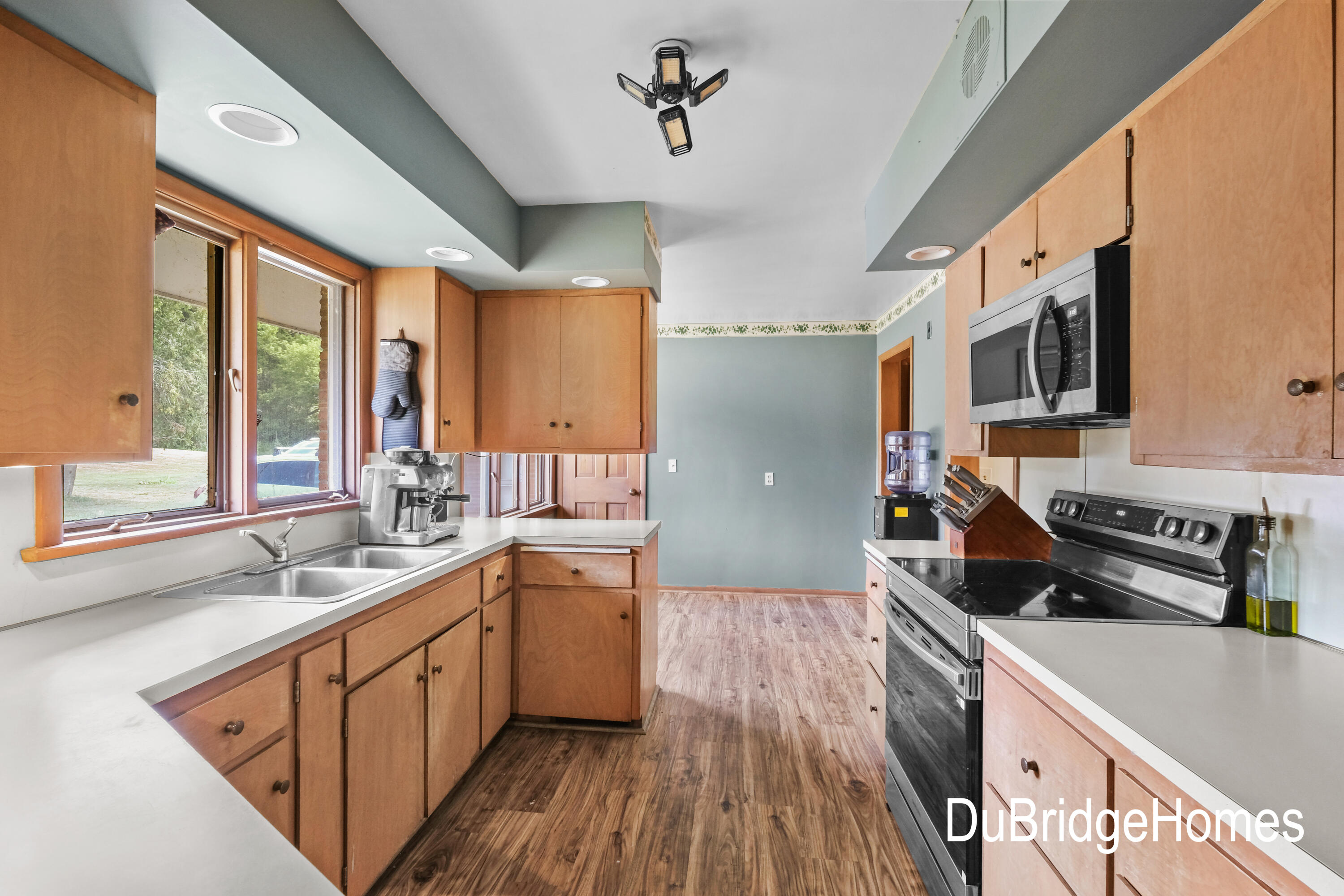 311 Honey Creek Avenue SE Ada MI 49301