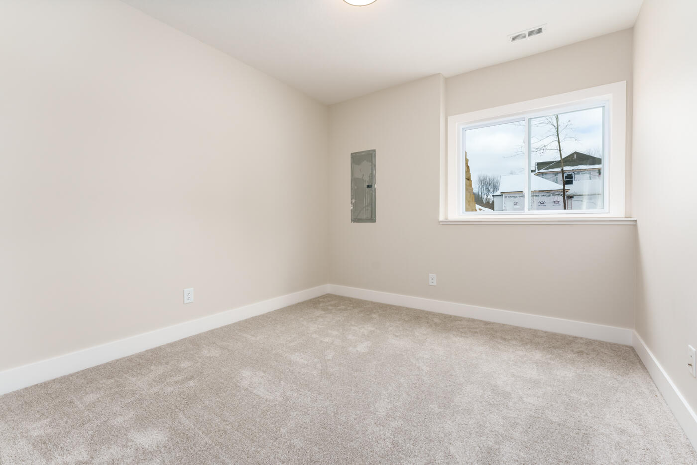 8303 Scots Pine Circle Kalamazoo MI 49009